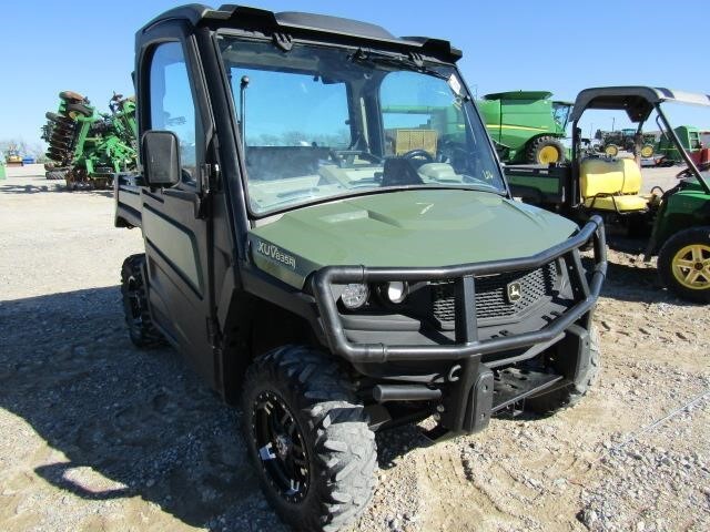 2020 John Deere GATOR XUV 835R ATVs and Utility Vehicle