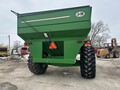 2010 J&M 750-18 Grain Cart