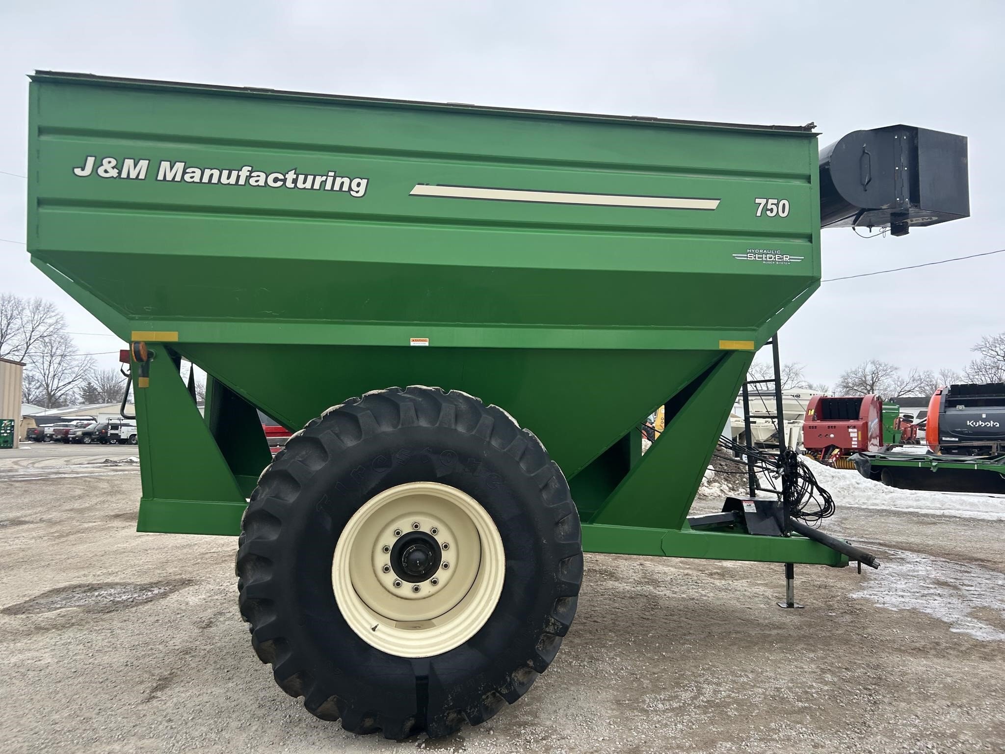 2010 J&M 750-18 Grain Cart