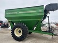 2010 J&M 750-18 Grain Cart