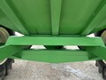2010 J&M 750-18 Grain Cart