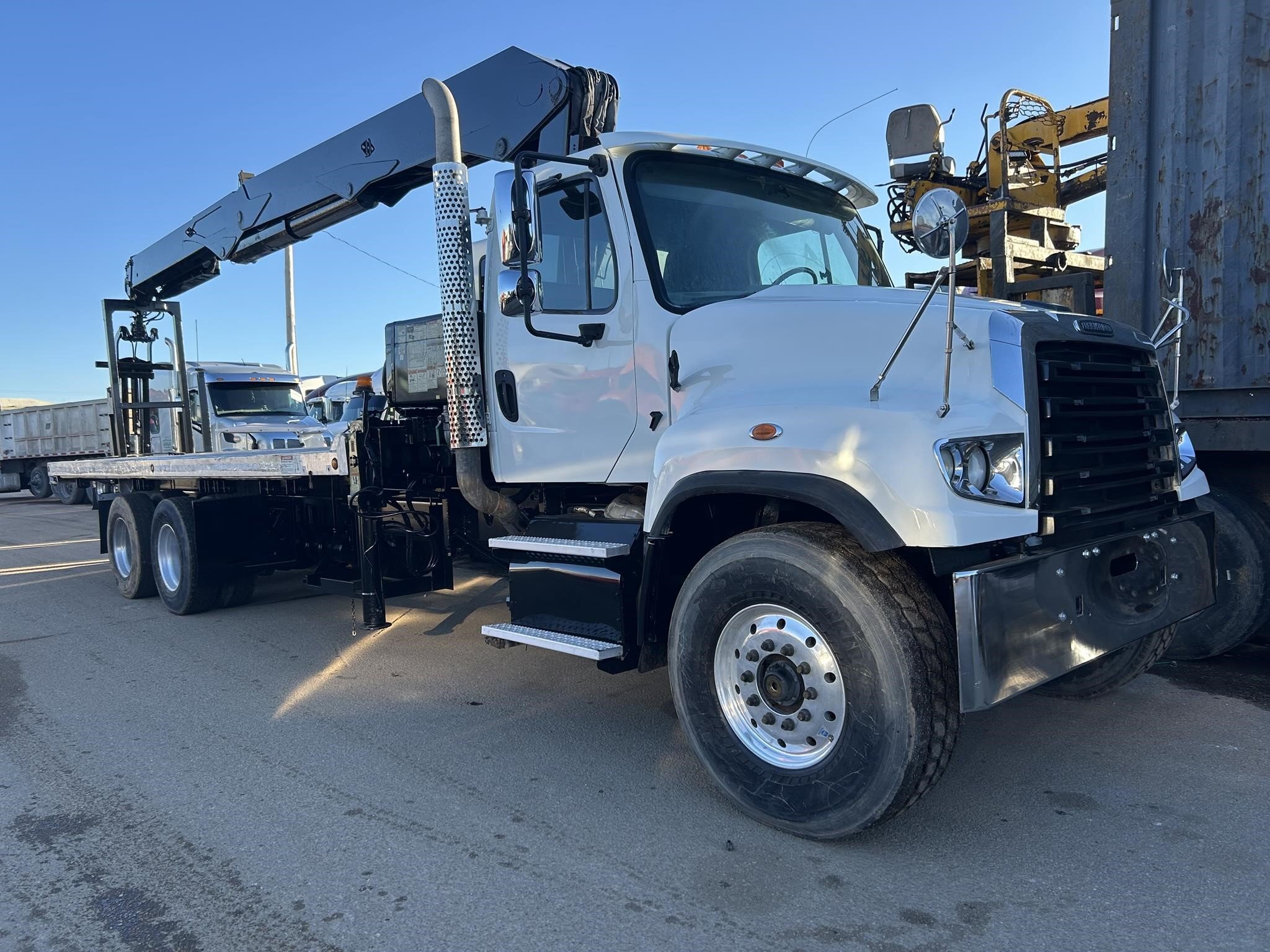 2018 IMT 28562 Crane