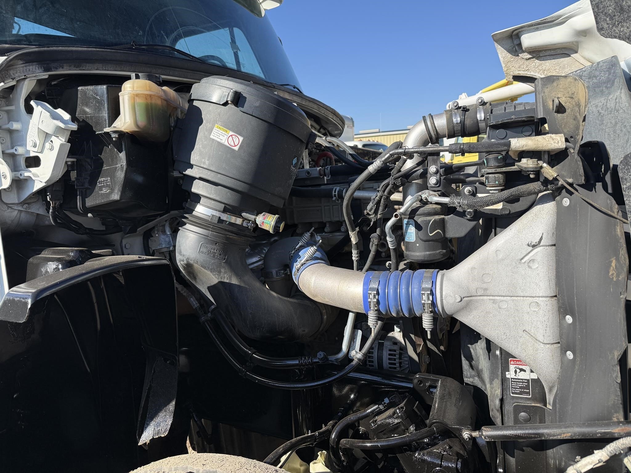 2018 IMT 28562 Crane