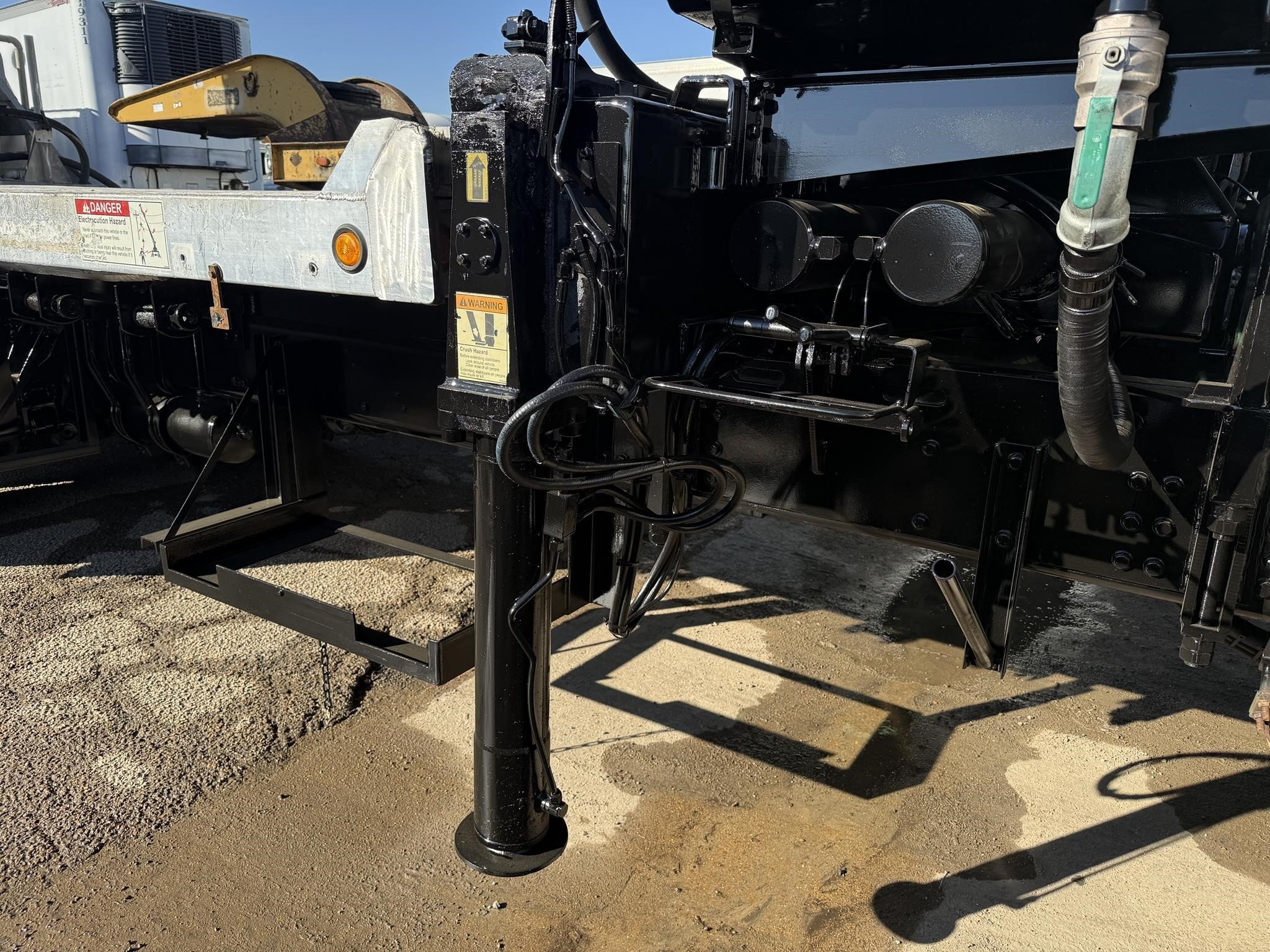 2018 IMT 28562 Crane