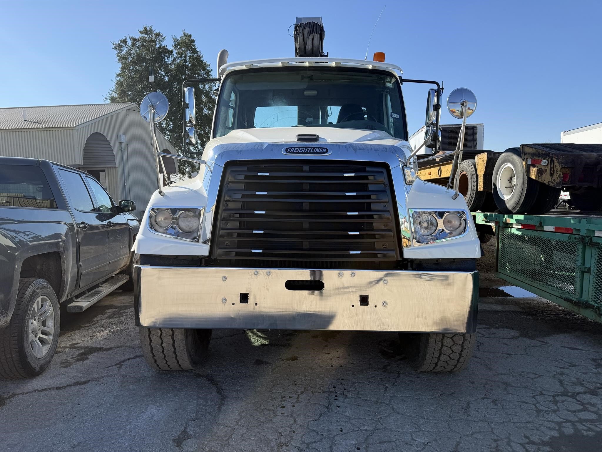 2018 IMT 28562 Crane