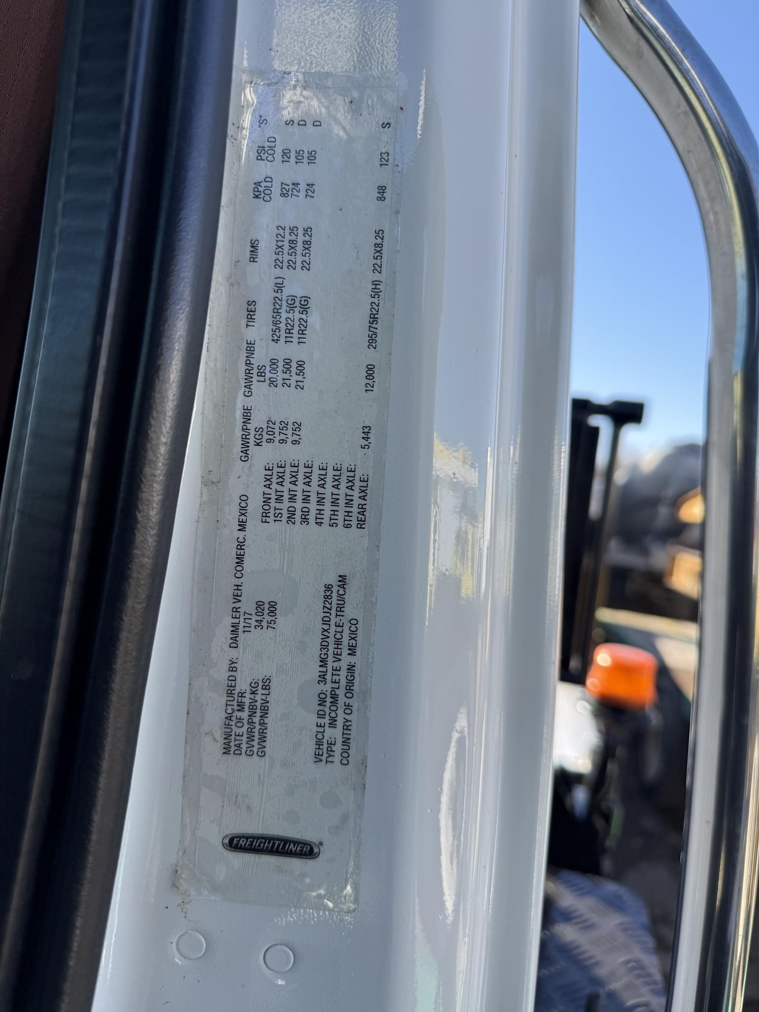 2018 IMT 28562 Crane
