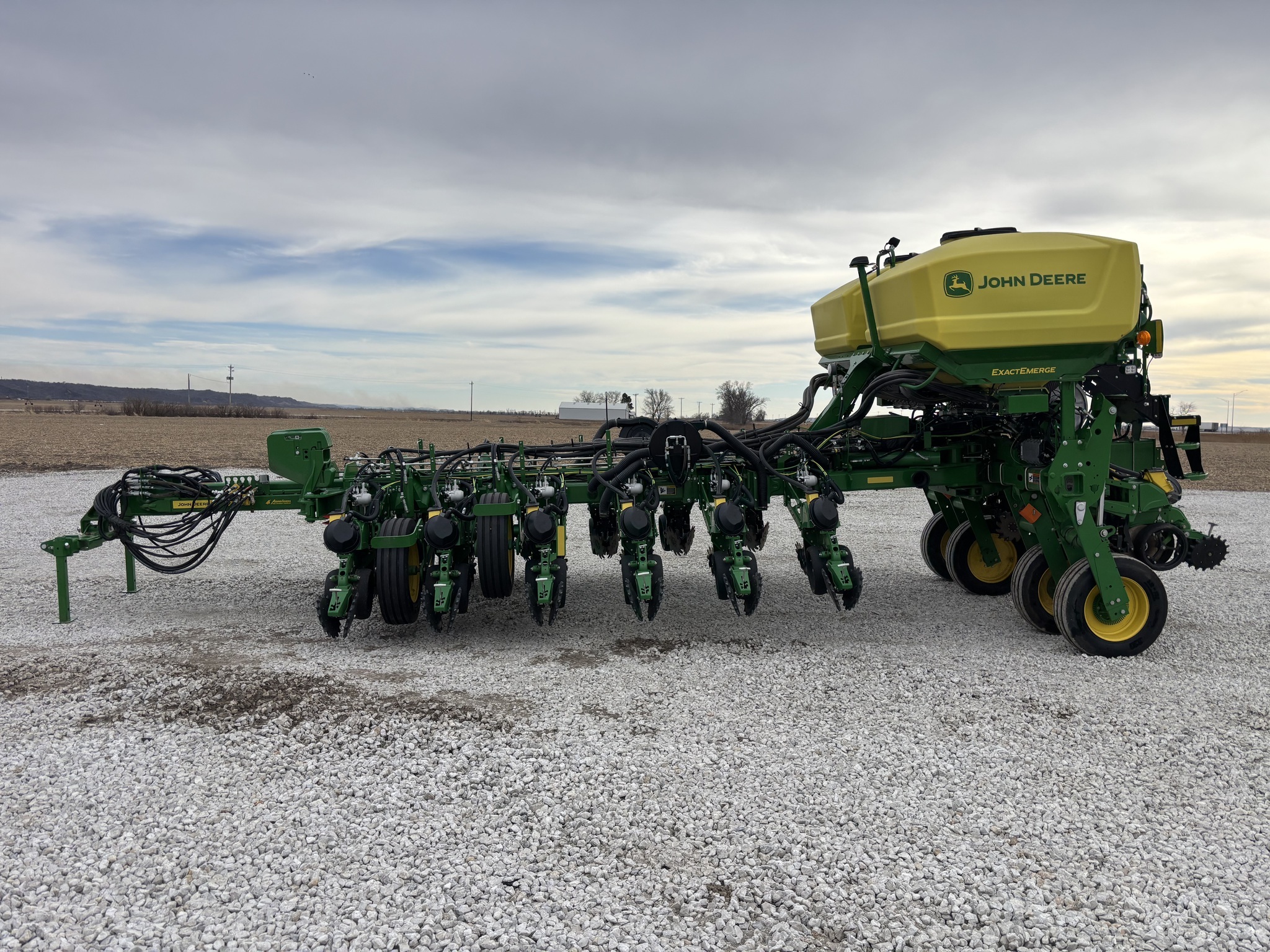 2023 John Deere 1775NT Planter