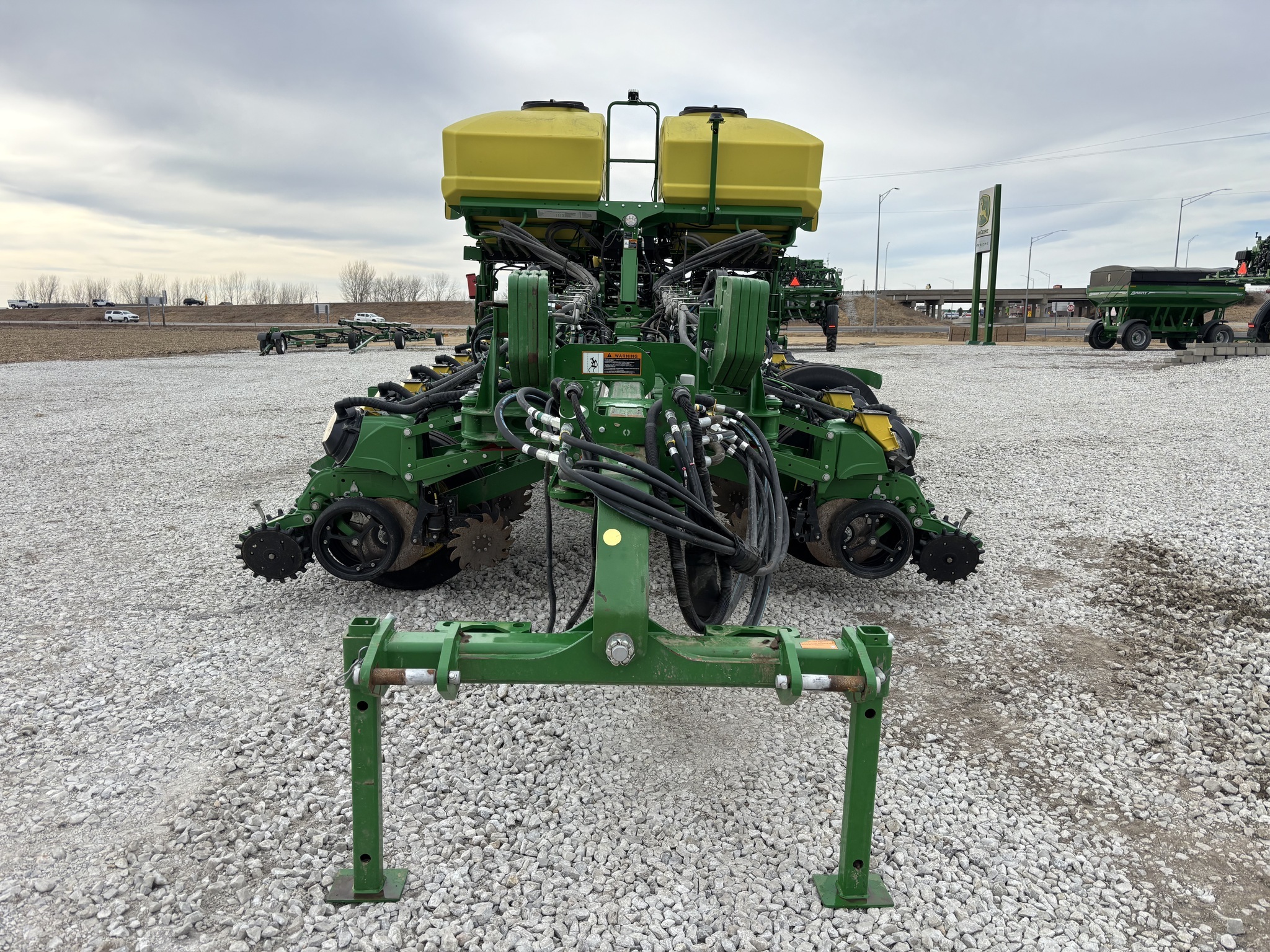 2023 John Deere 1775NT Planter