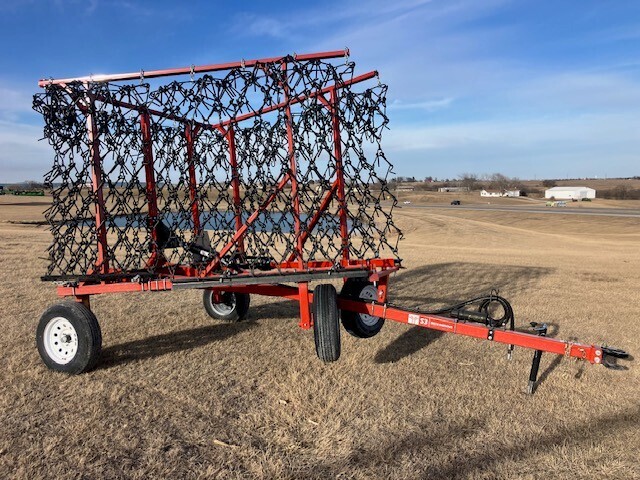 2025 Delta 28' Grain Trailer