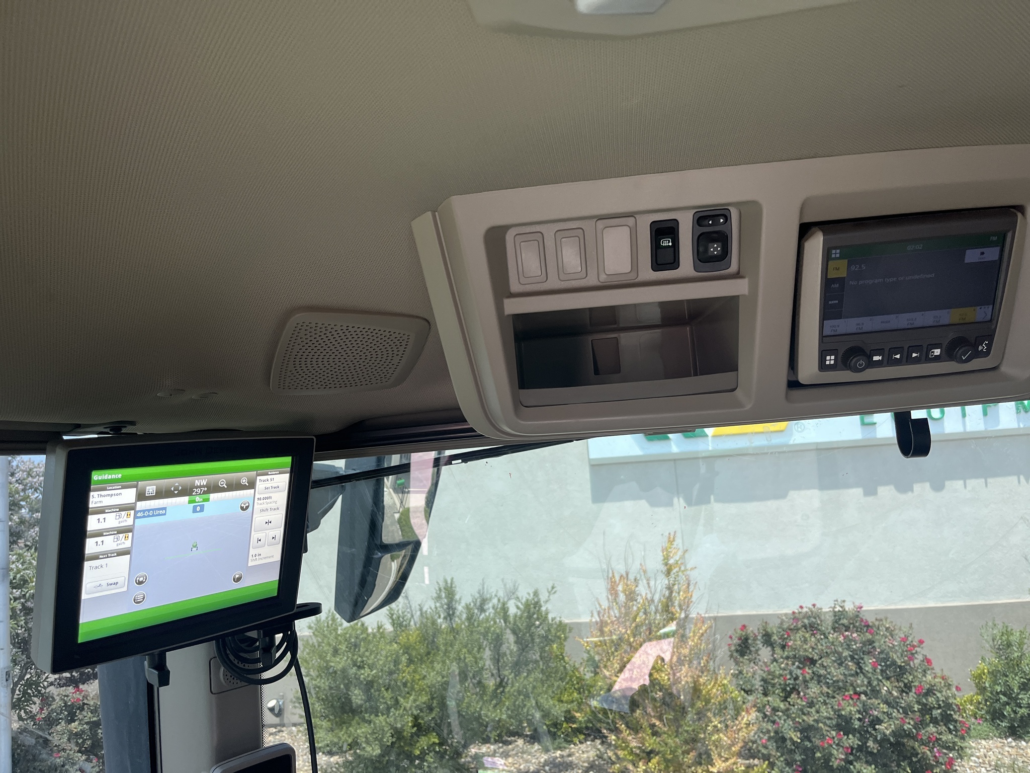 2024 John Deere 600R Loader and Skid Steer Attachment