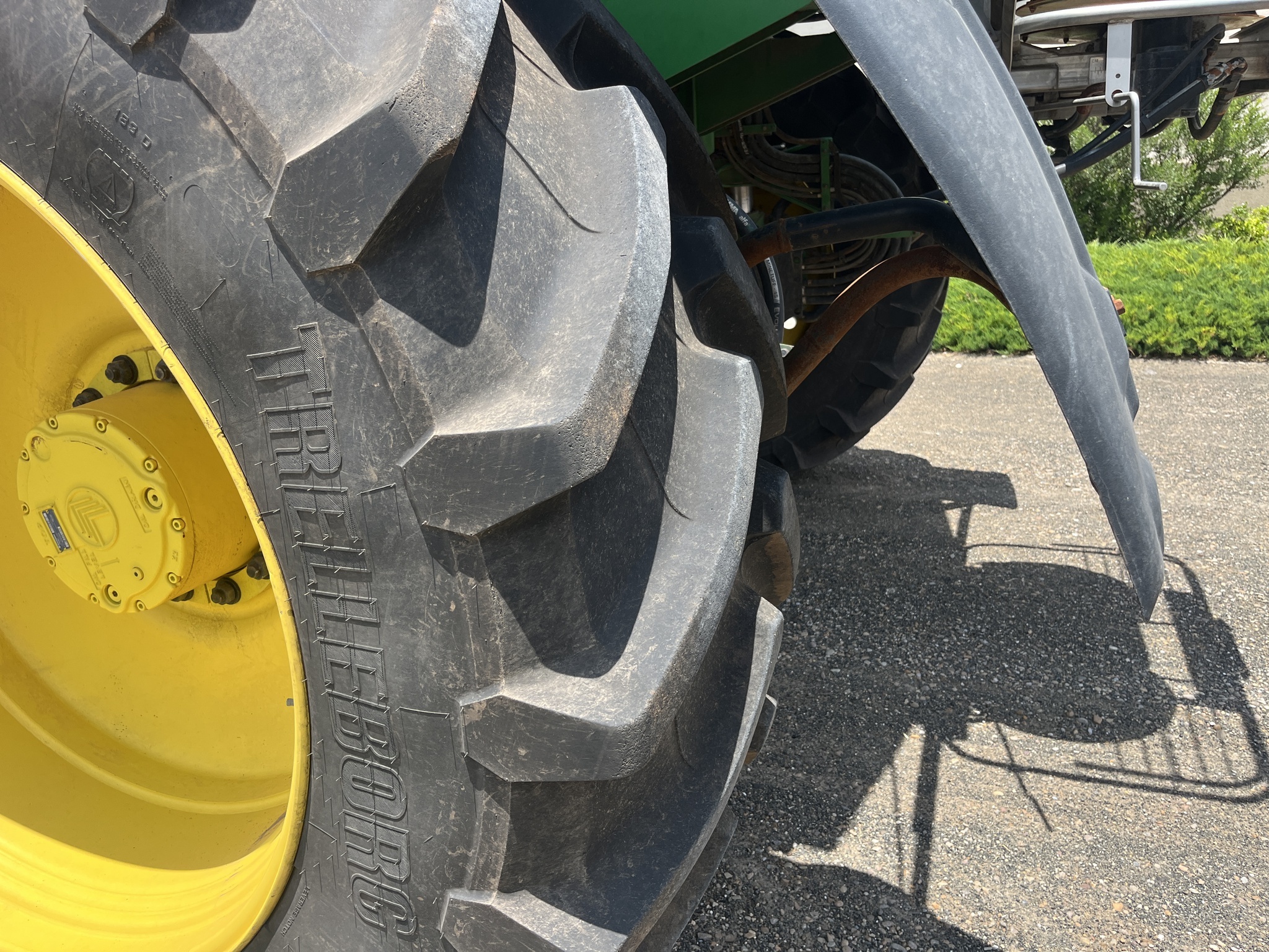 2024 John Deere 600R Loader and Skid Steer Attachment