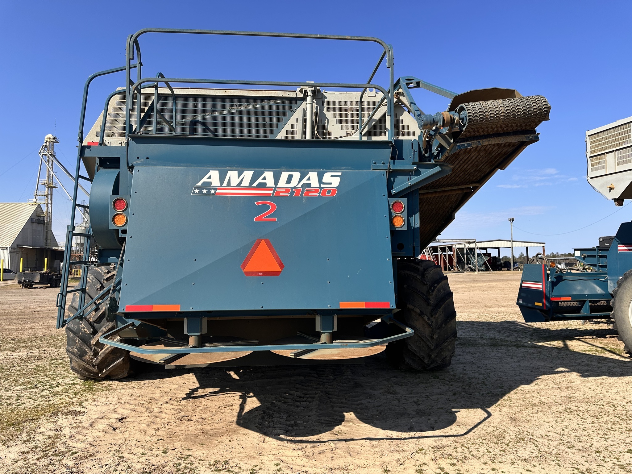 2022 Amadas 2120 Peanut Equipment