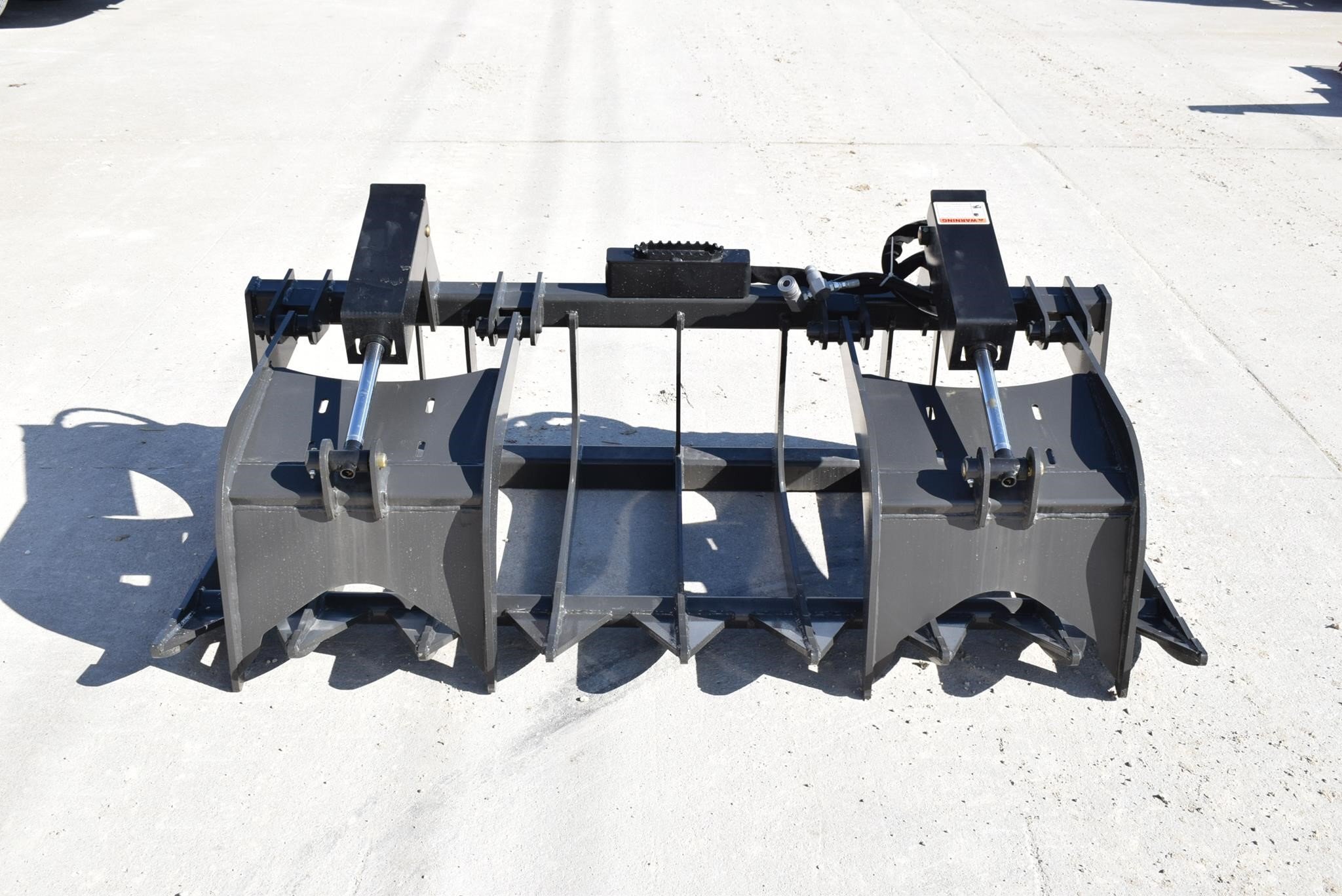 2026 CID 72" GRAPPLE BUCKET Loader and Skid Steer Attachment