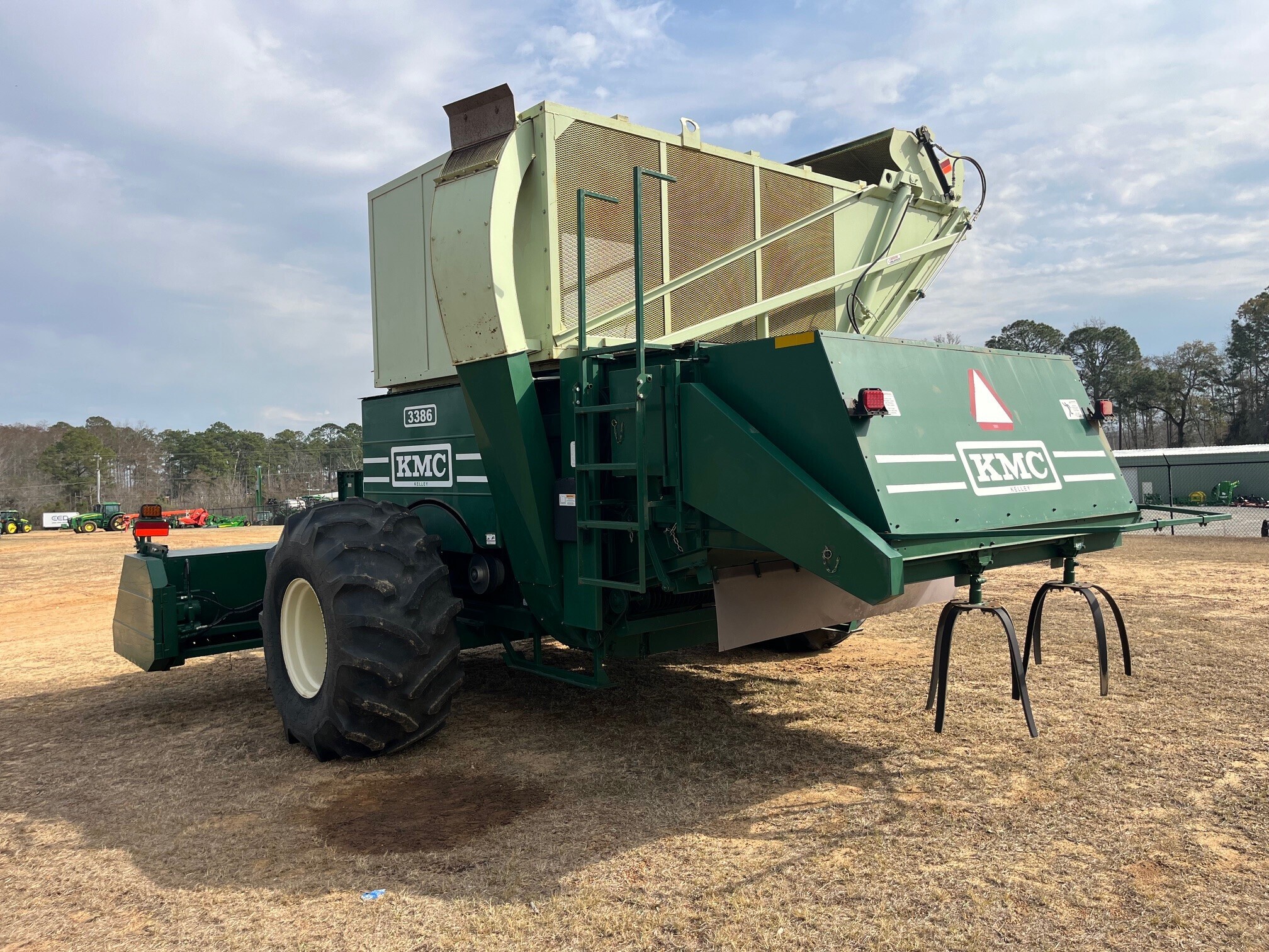 2019 Kelley Manufacturing 3386 Peanut Equipment