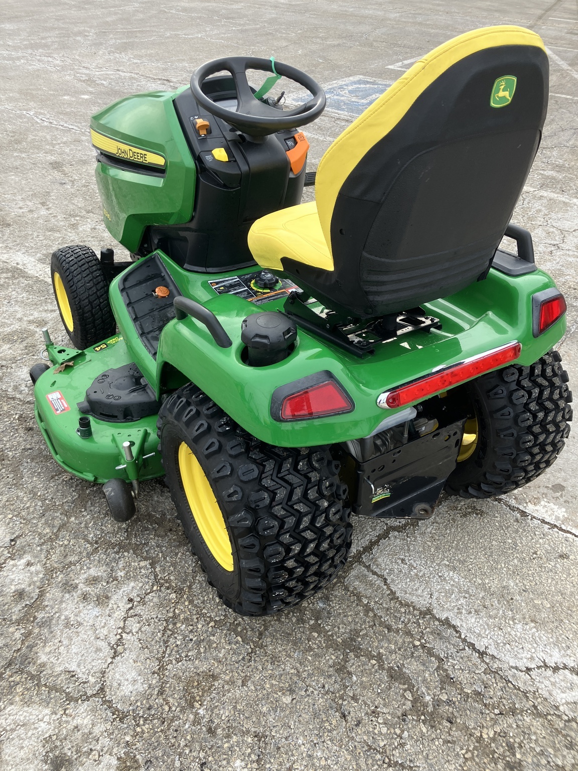 2024 John Deere X590 Lawn Mower