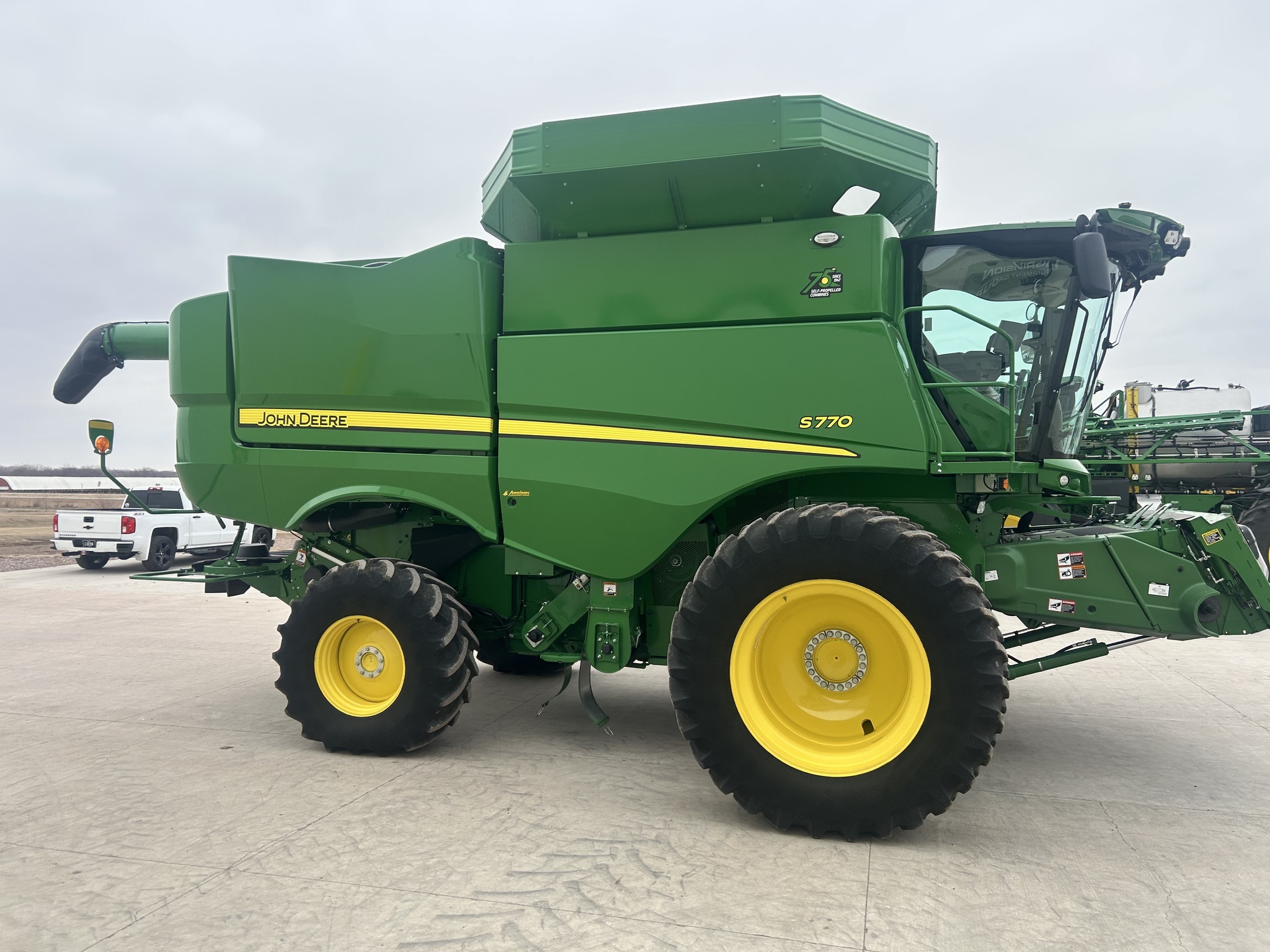 2022 John Deere S770 Combine