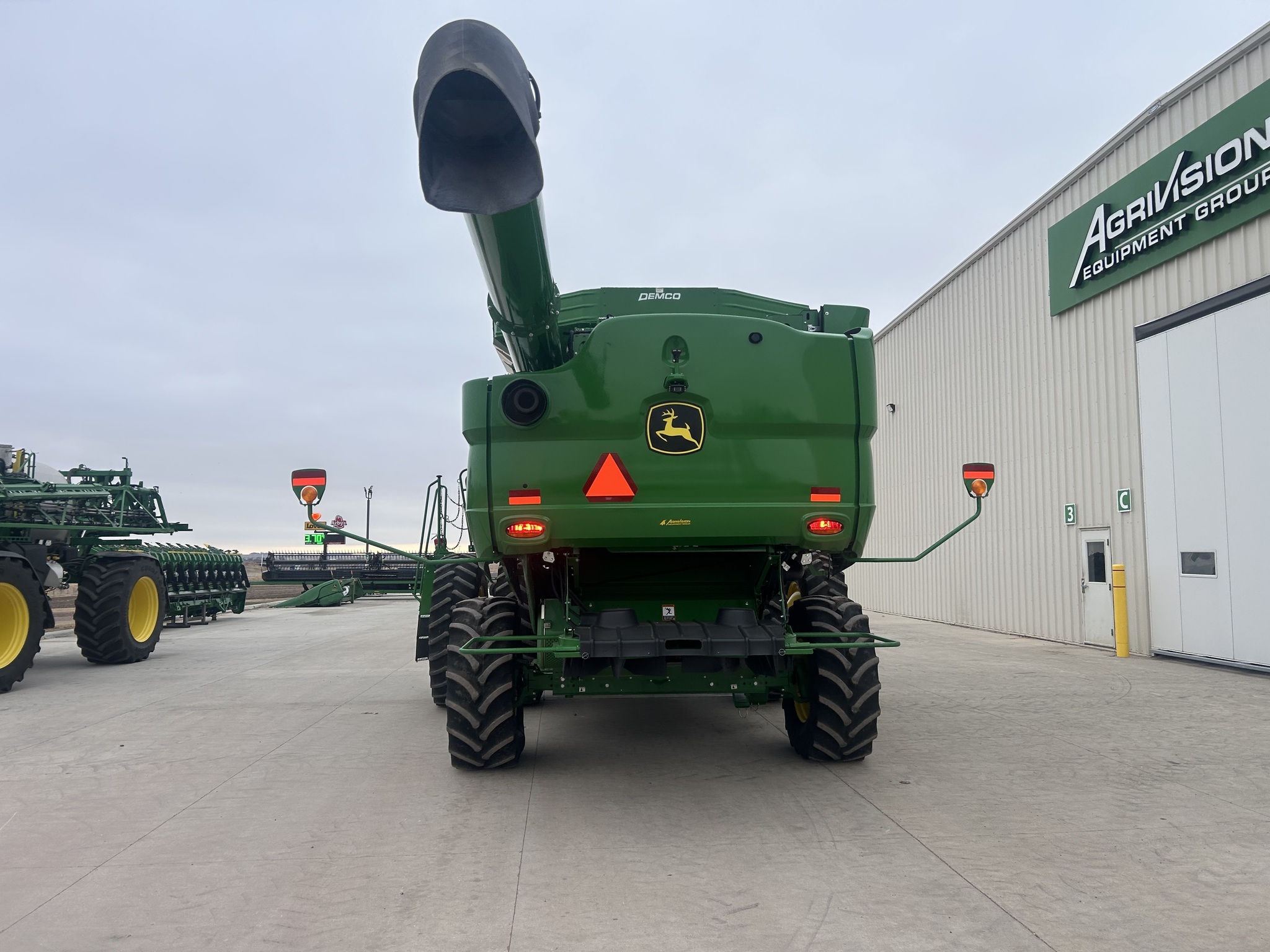 2022 John Deere S770 Combine