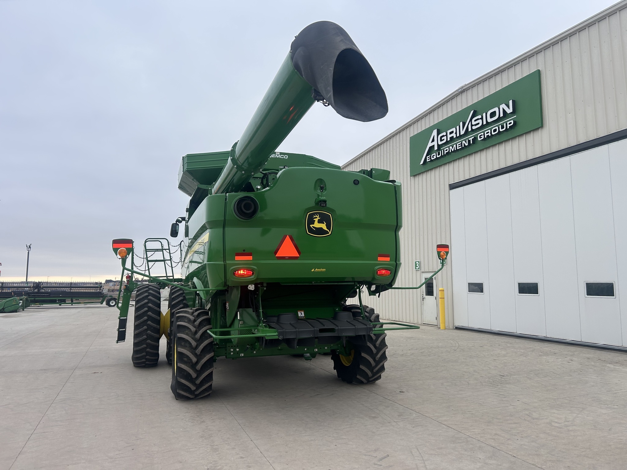 2022 John Deere S770 Combine