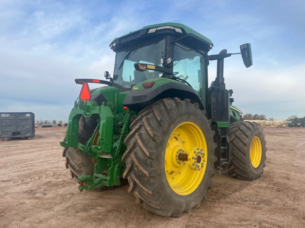 2023 John Deere 8R 340 Tractor