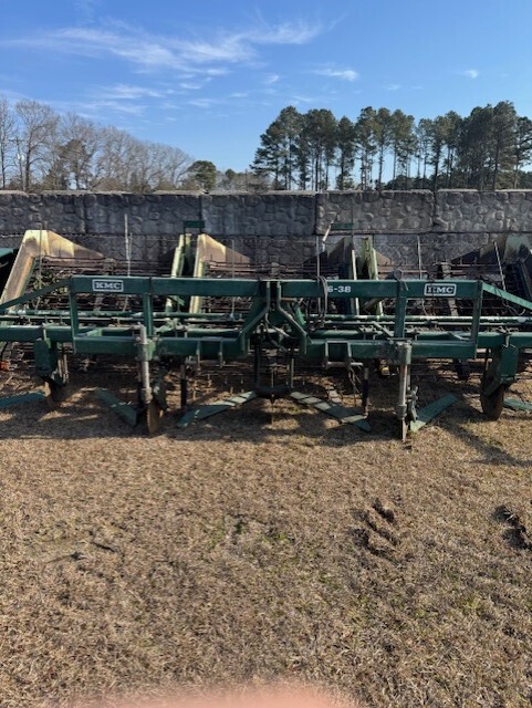 2013 Kelley Manufacturing 638 Peanut Equipment