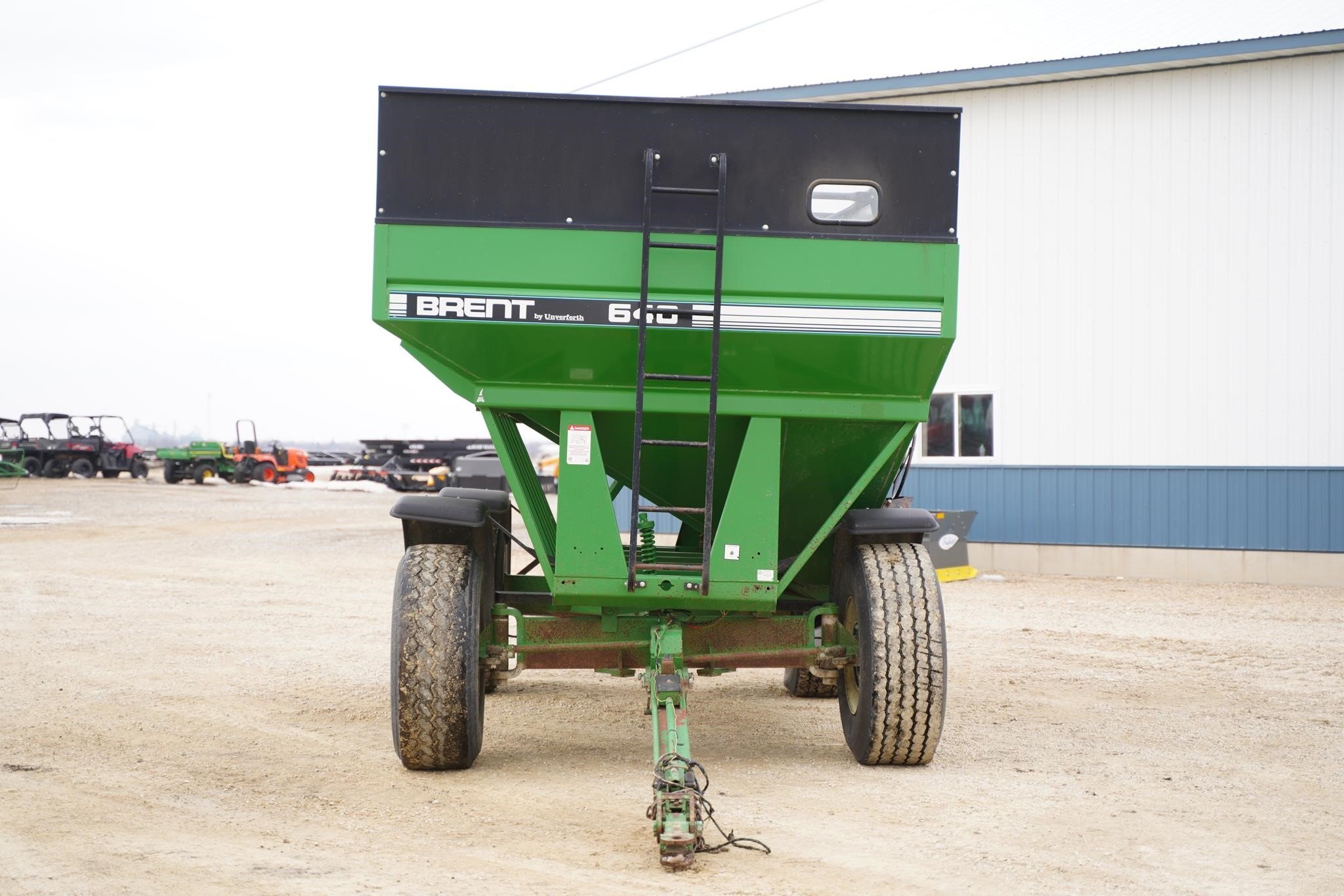 1996 Brent 640 Gravity Wagon