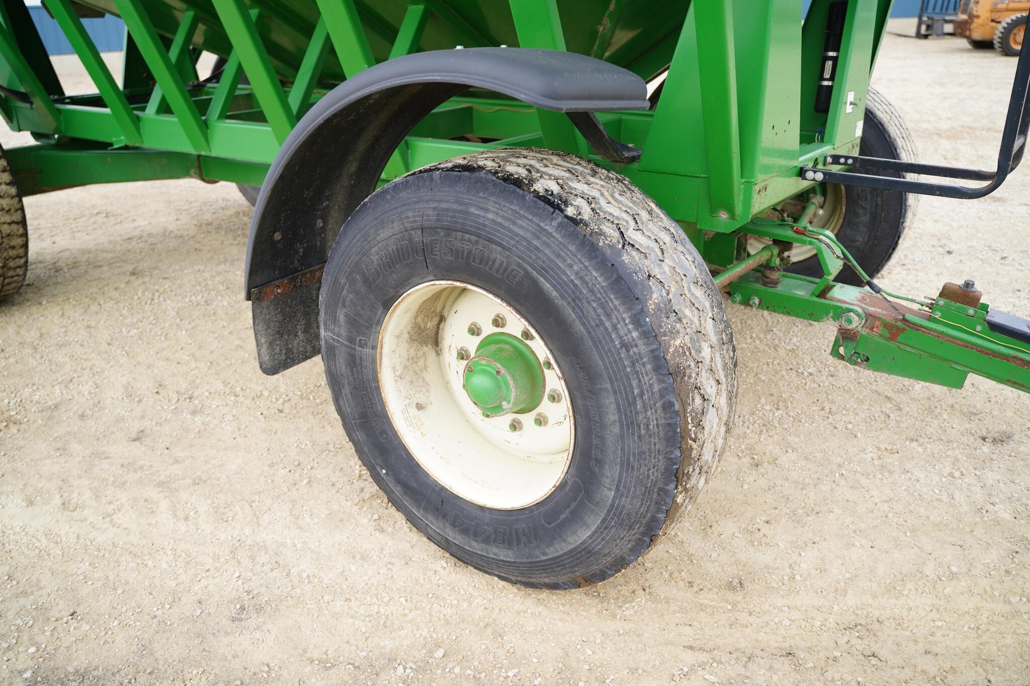 1996 Brent 640 Gravity Wagon