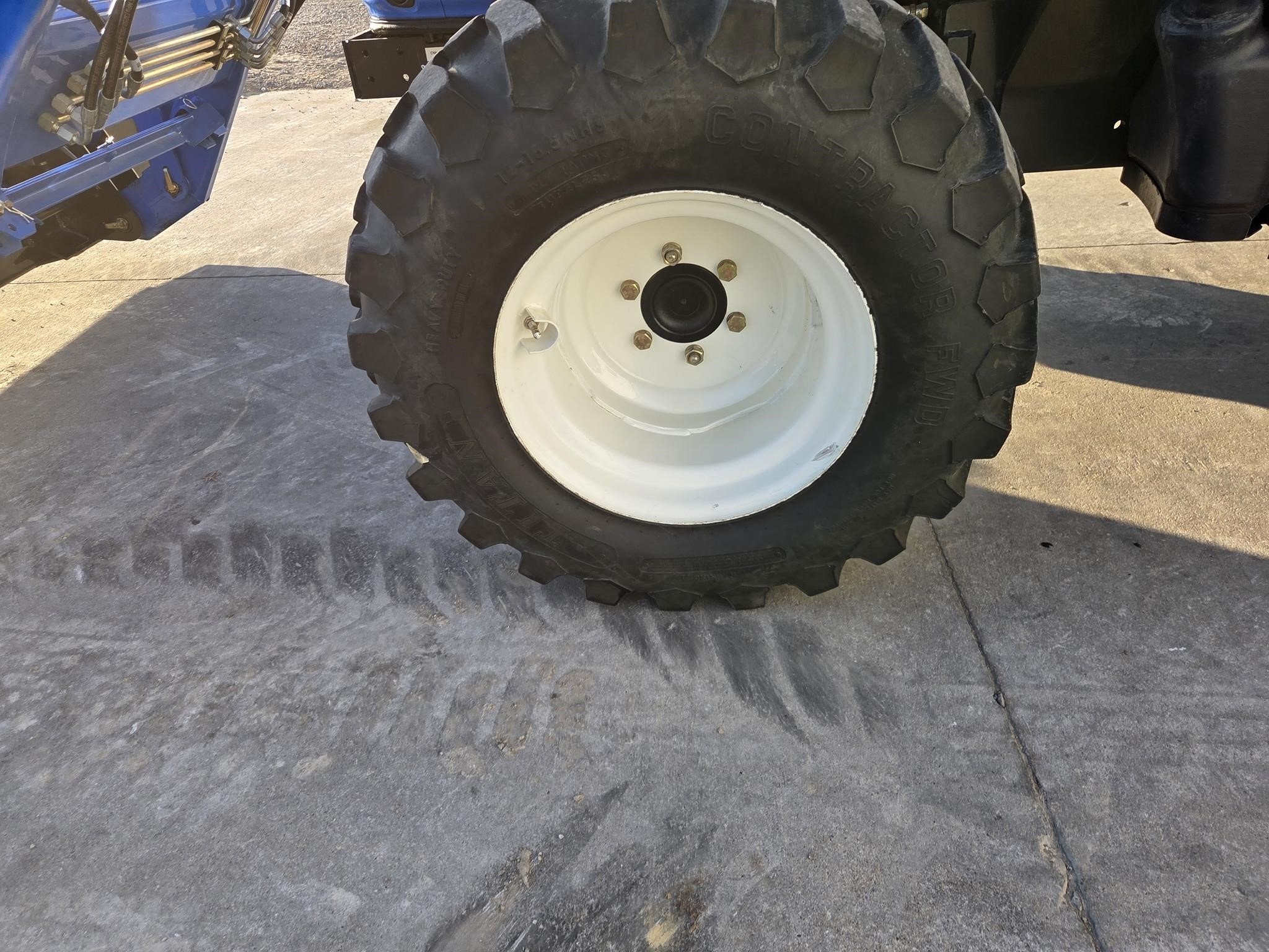 2015 New Holland Boomer 41 Tractor