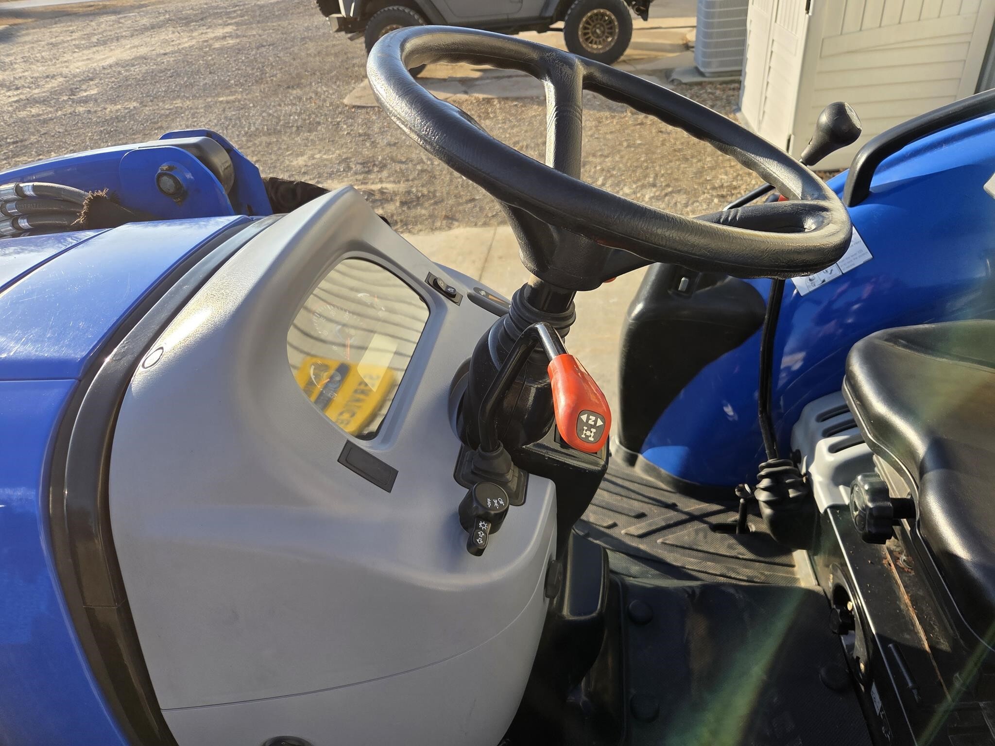 2015 New Holland Boomer 41 Tractor