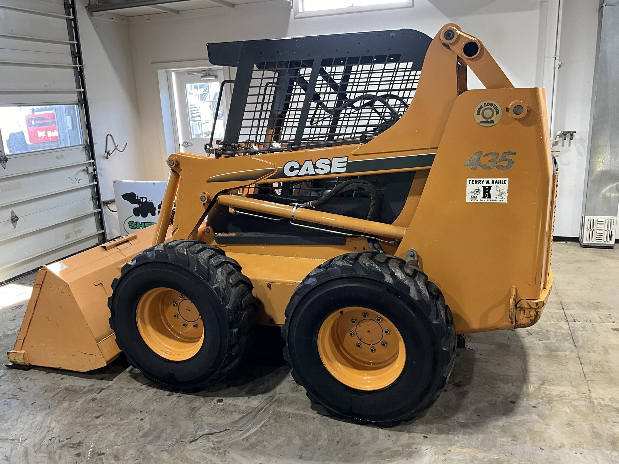 2007 Case 435 Skid Steer