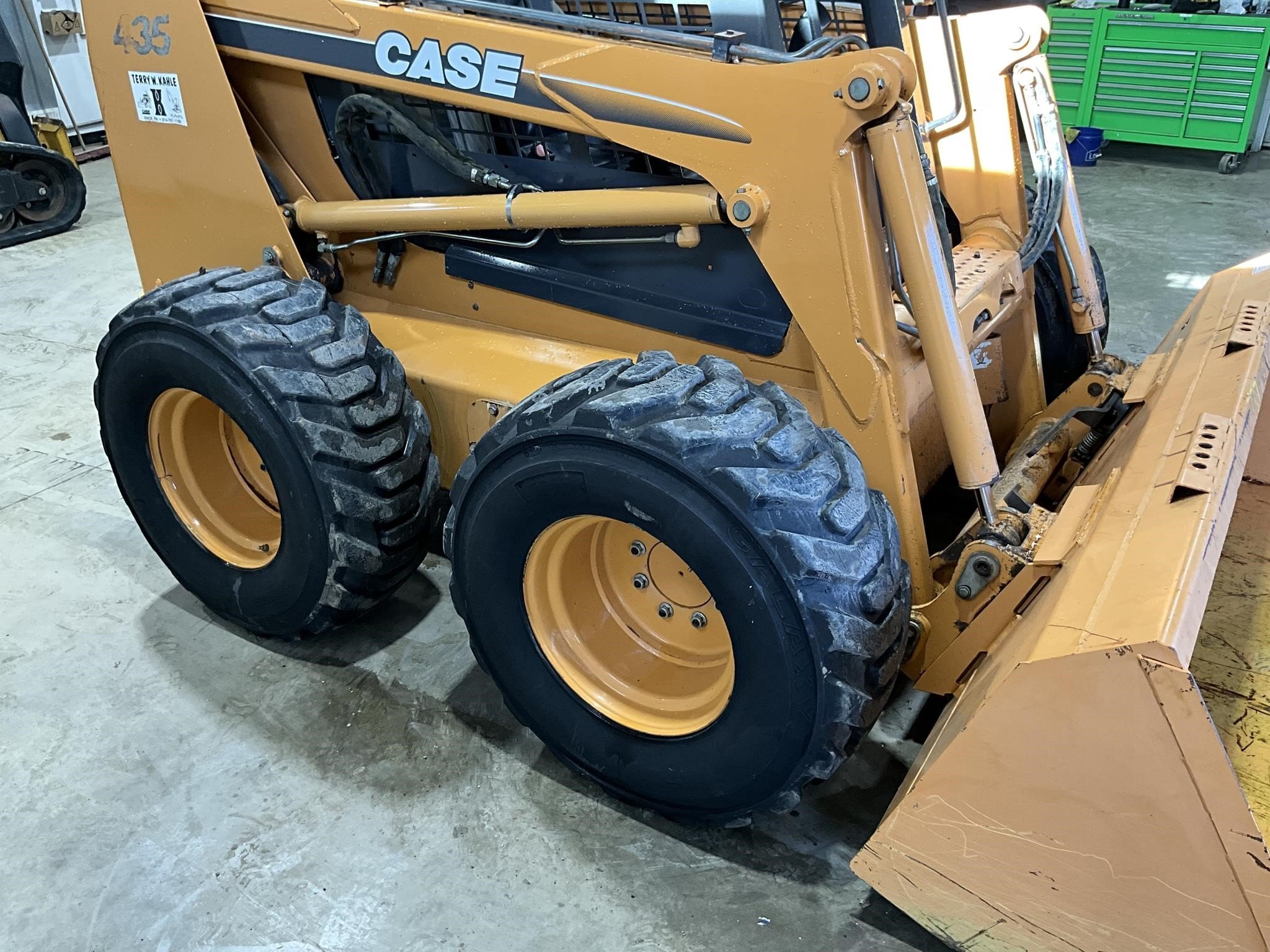 2007 Case 435 Skid Steer