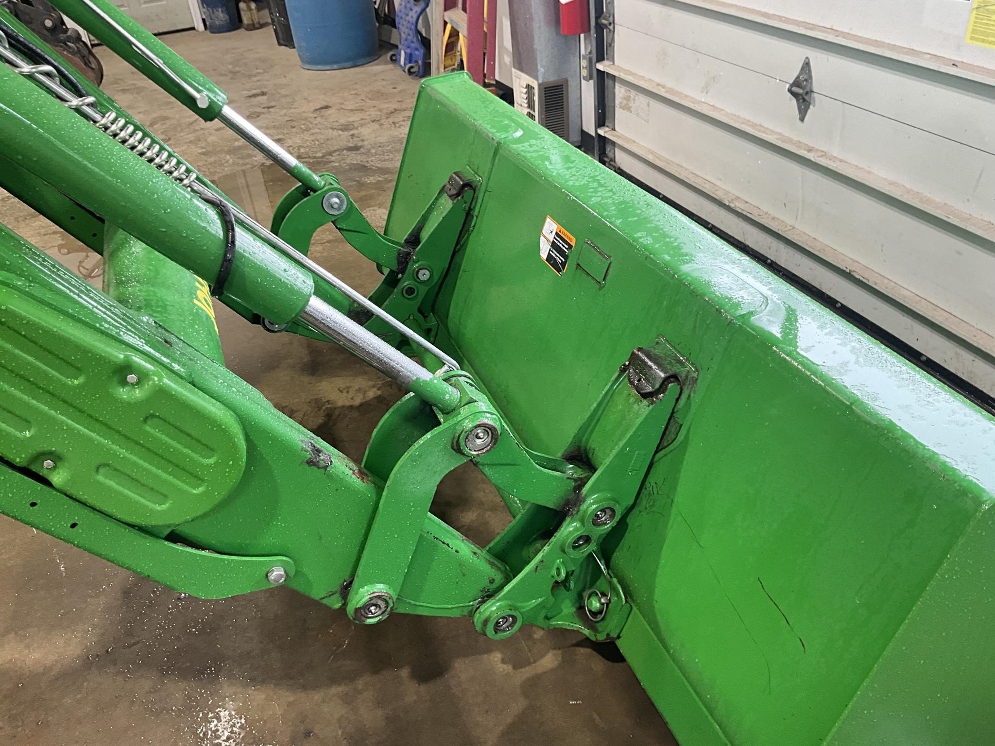 2023 John Deere 5075M Tractor