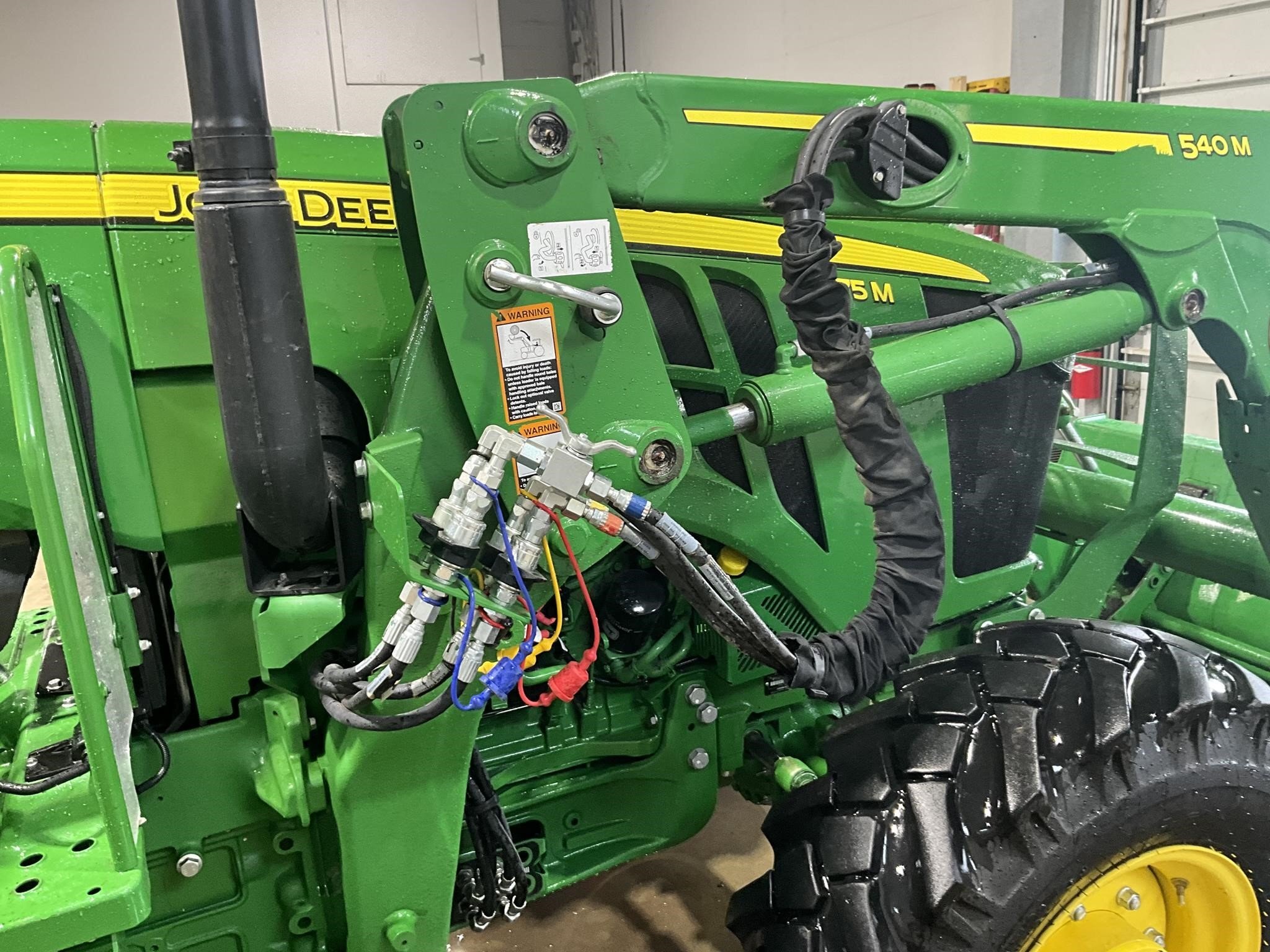 2023 John Deere 5075M Tractor