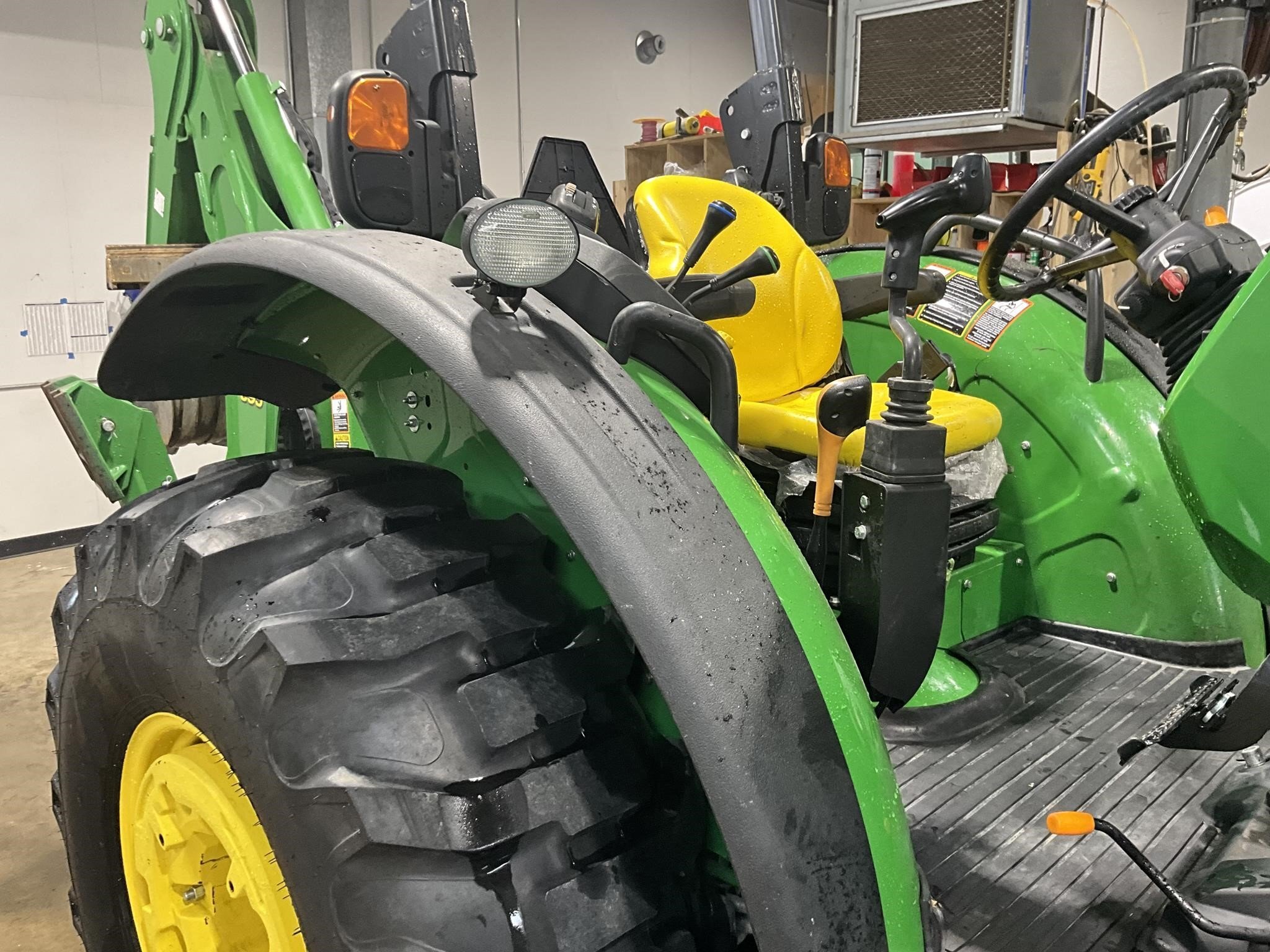 2023 John Deere 5075M Tractor