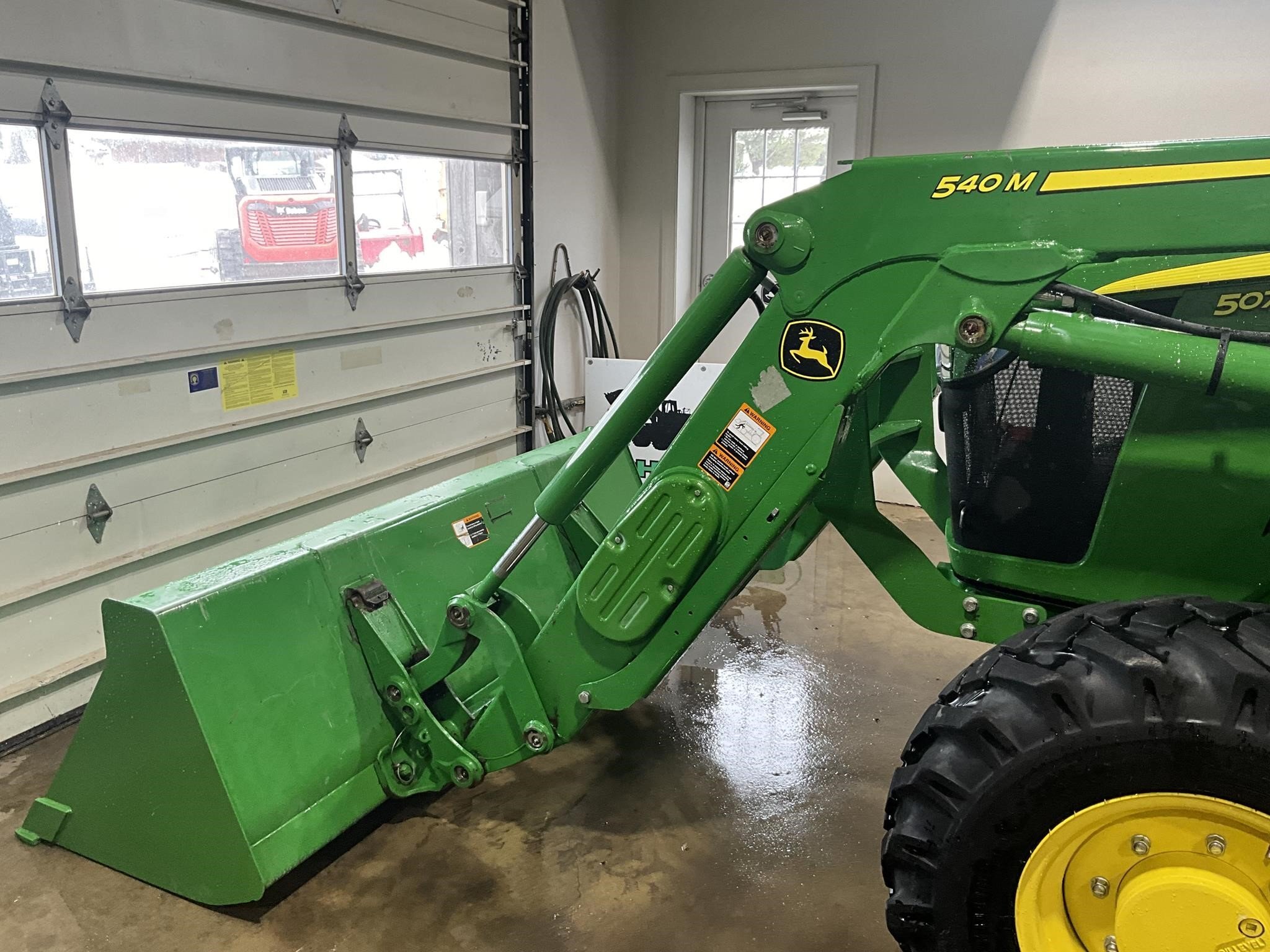 2023 John Deere 5075M Tractor