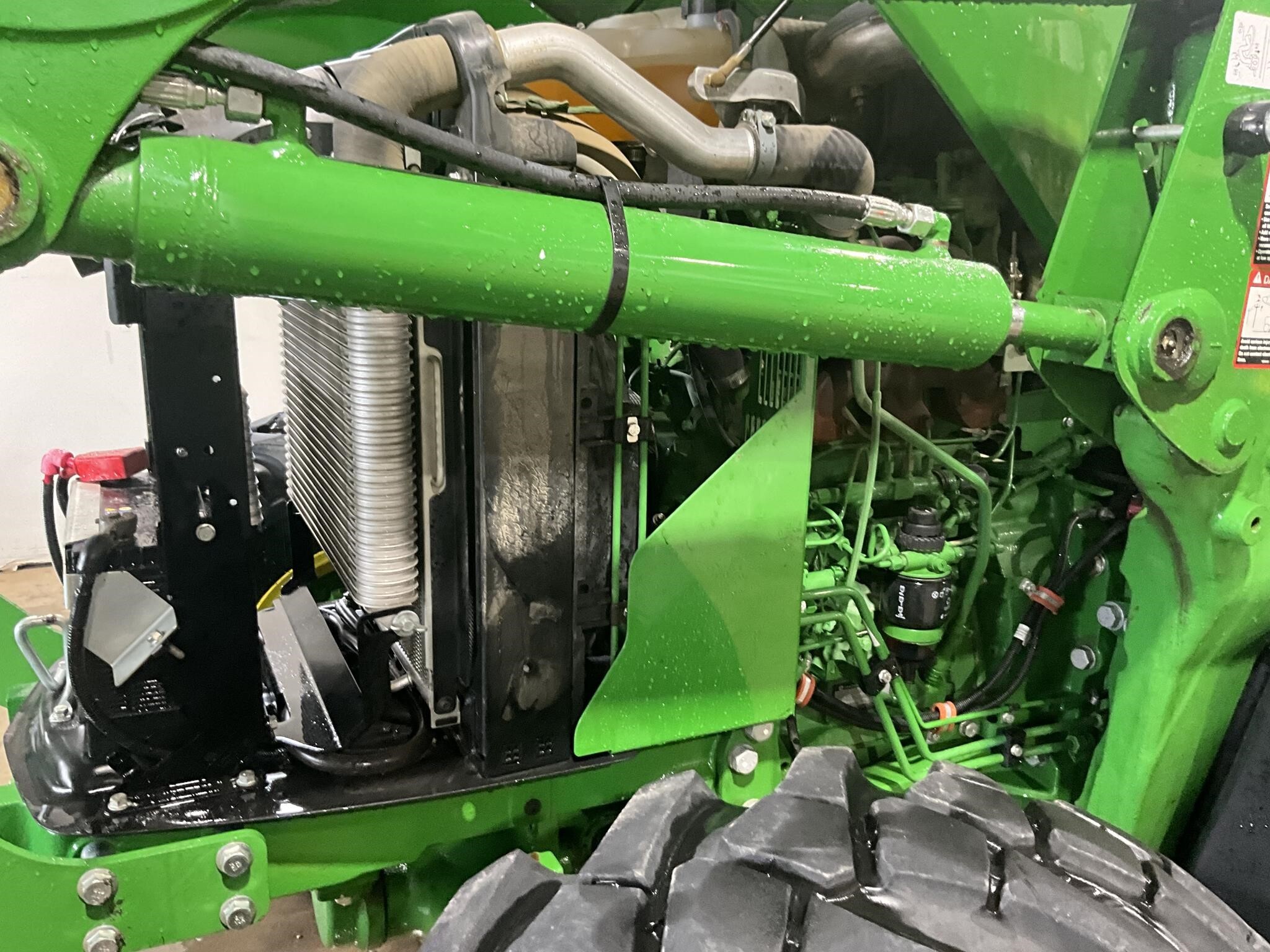 2023 John Deere 5075M Tractor