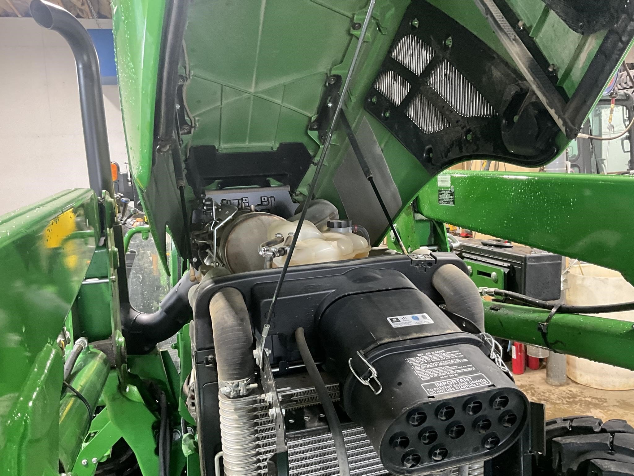 2023 John Deere 5075M Tractor