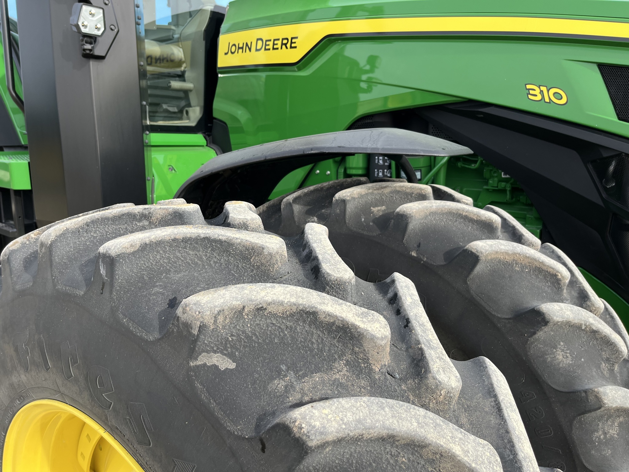 2023 John Deere 8R 310 Tractor