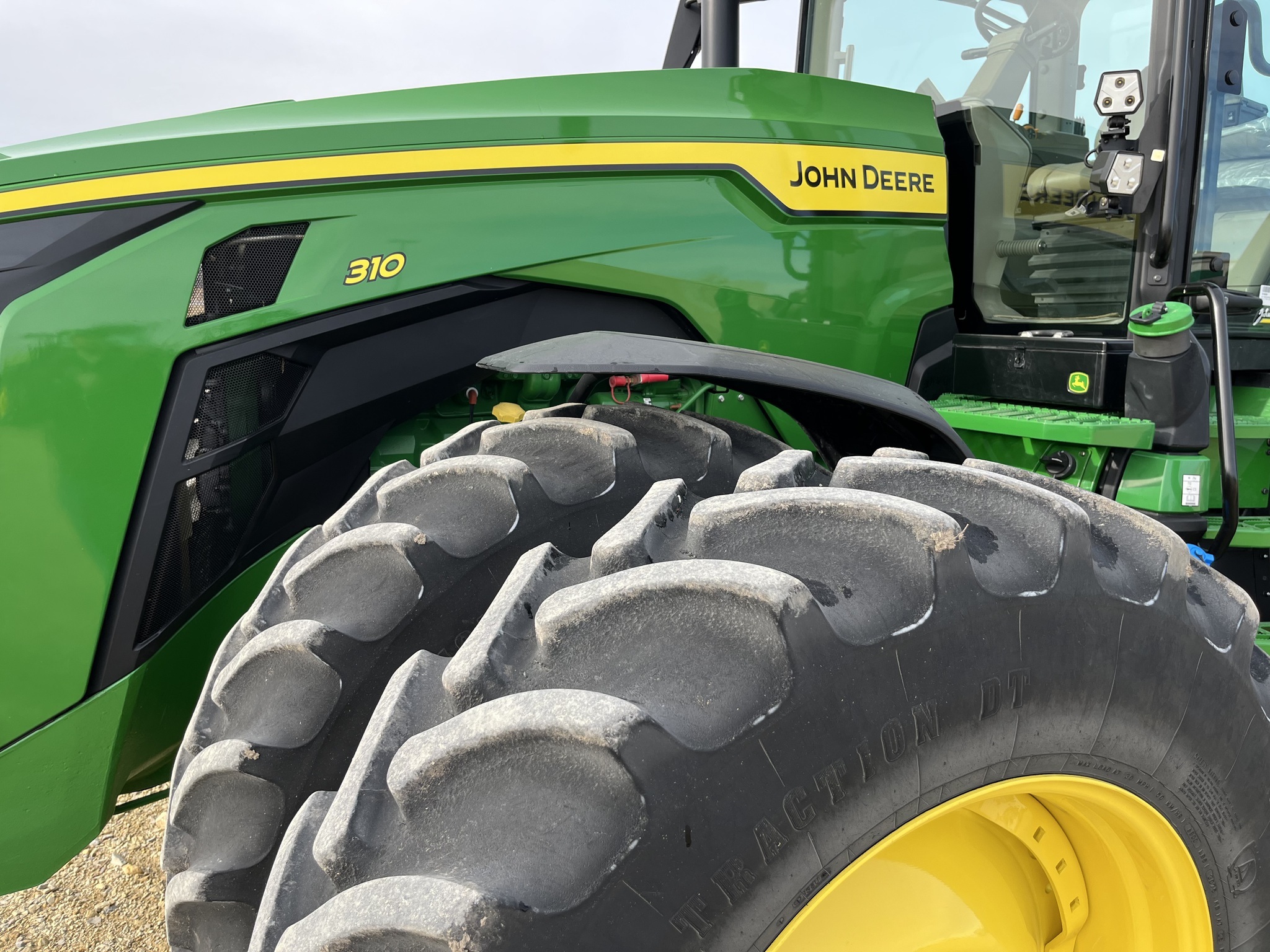 2023 John Deere 8R 310 Tractor