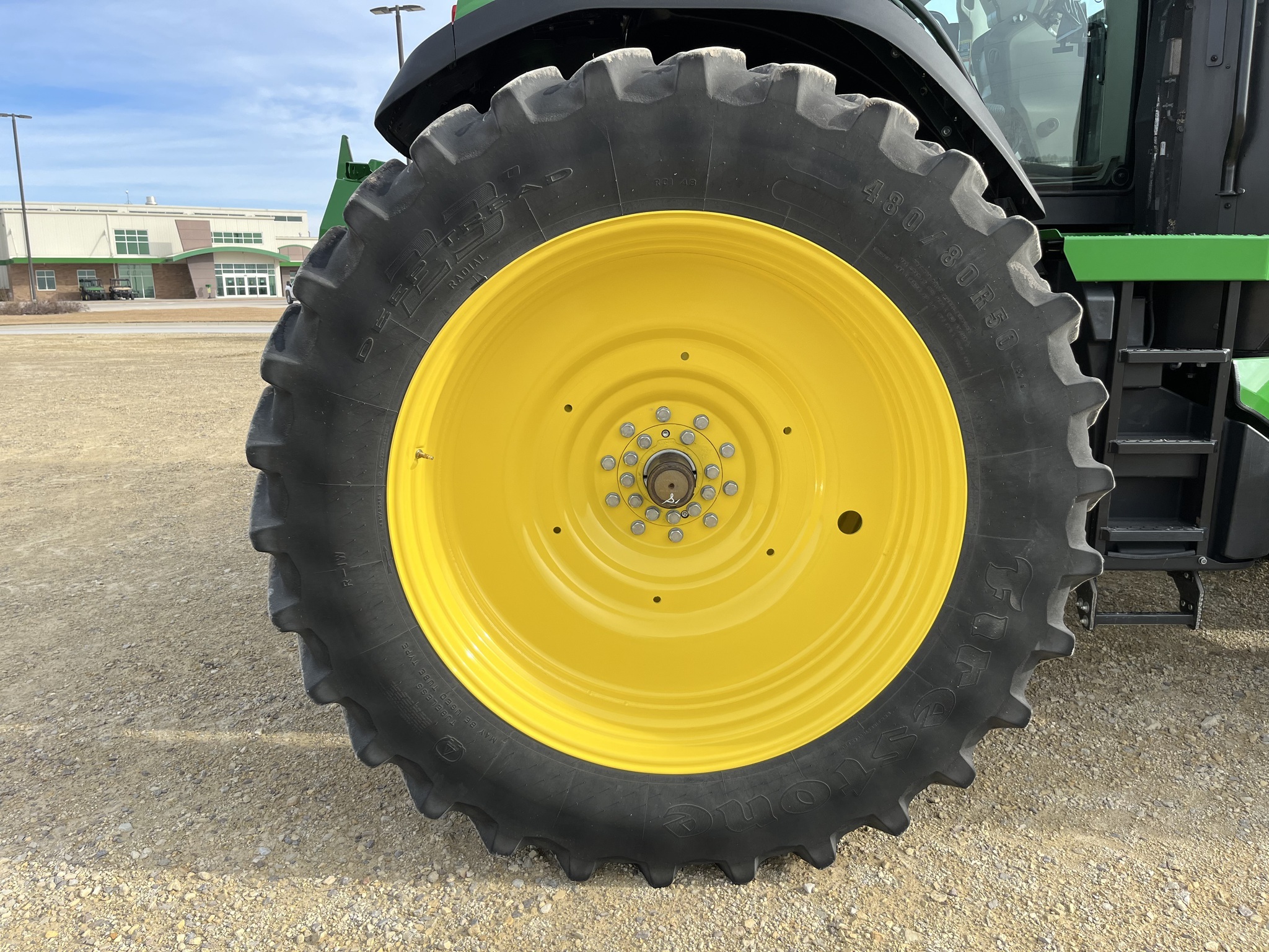 2023 John Deere 8R 310 Tractor