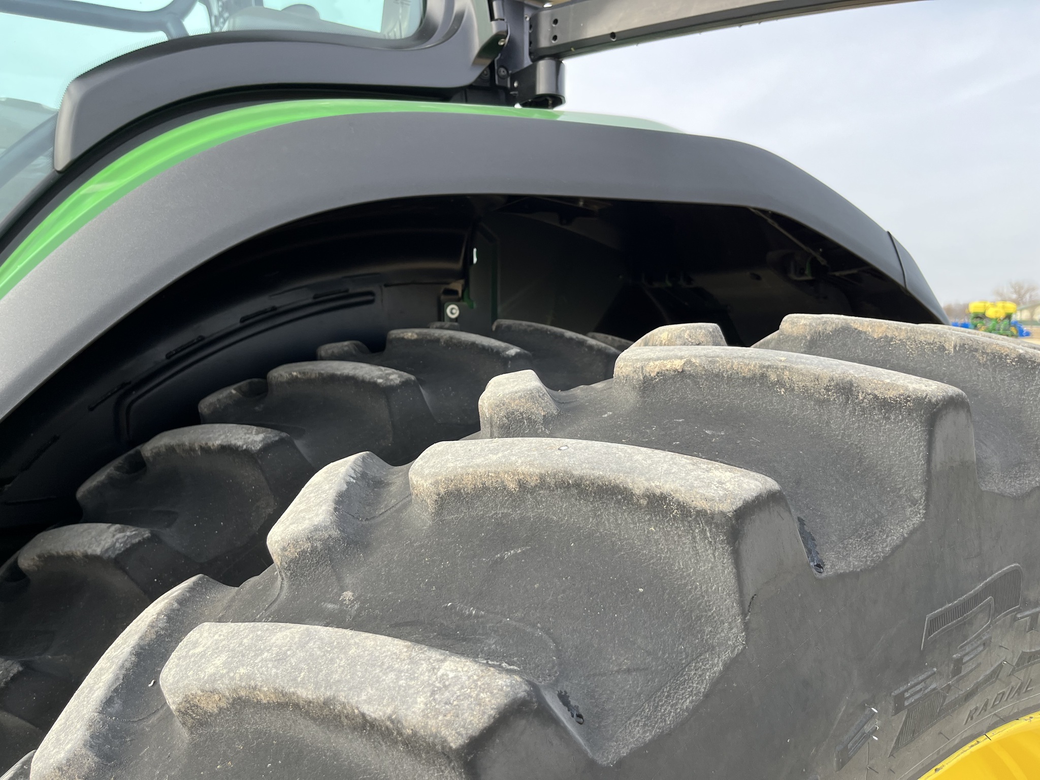 2023 John Deere 8R 310 Tractor