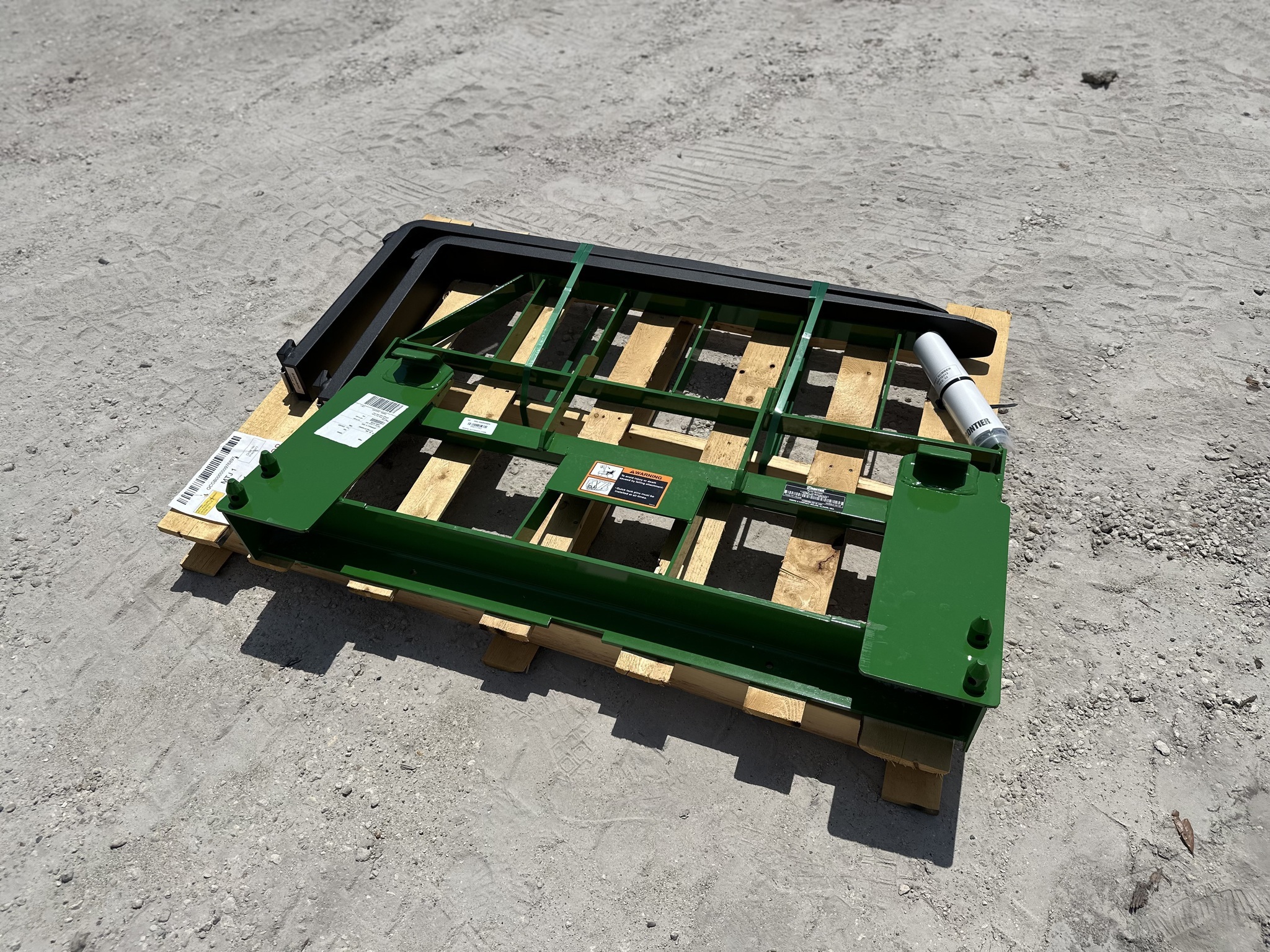 2026 Frontier AP12F Loader and Skid Steer Attachment