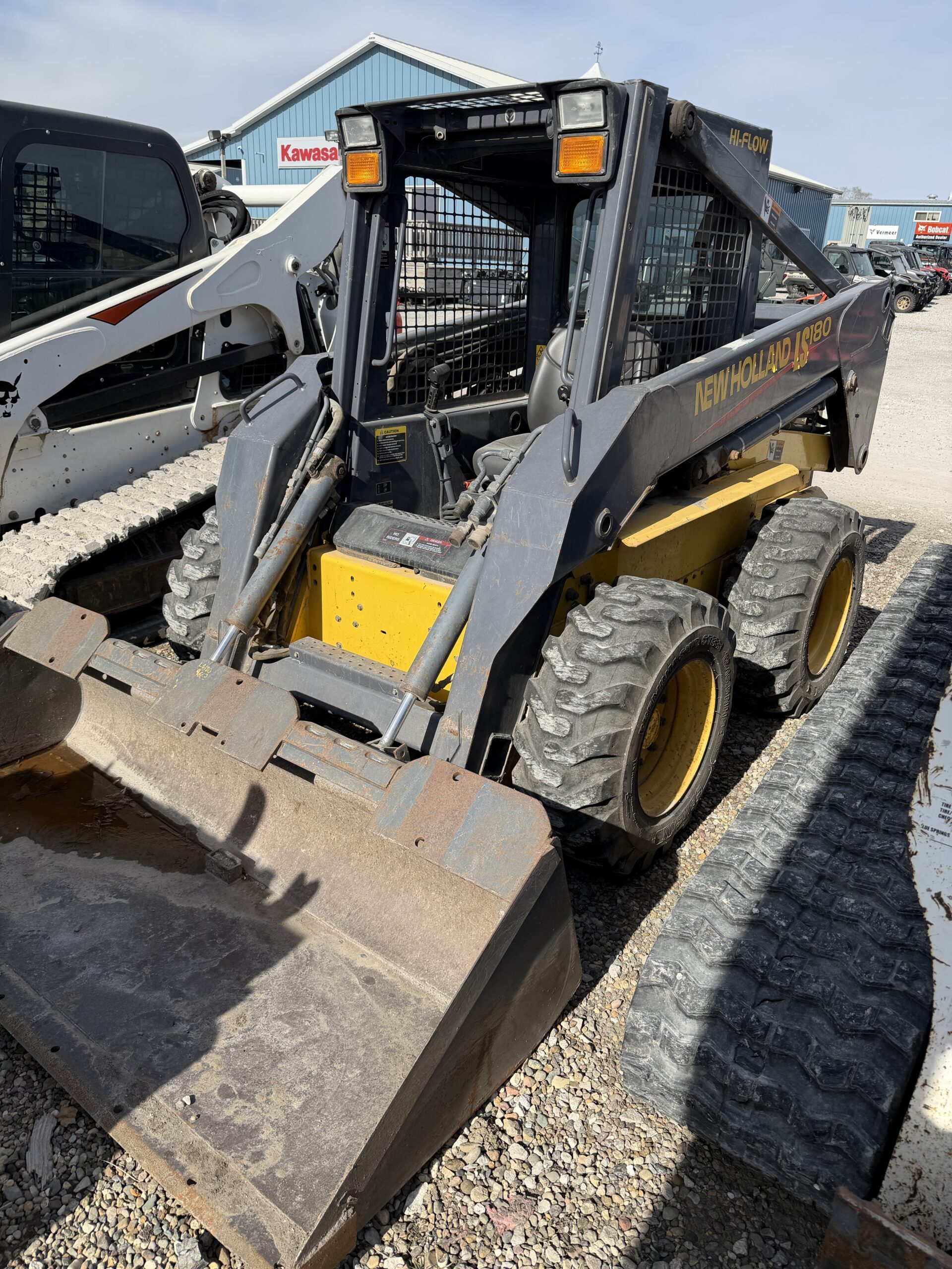 2001 New Holland LS180 Skid Steer