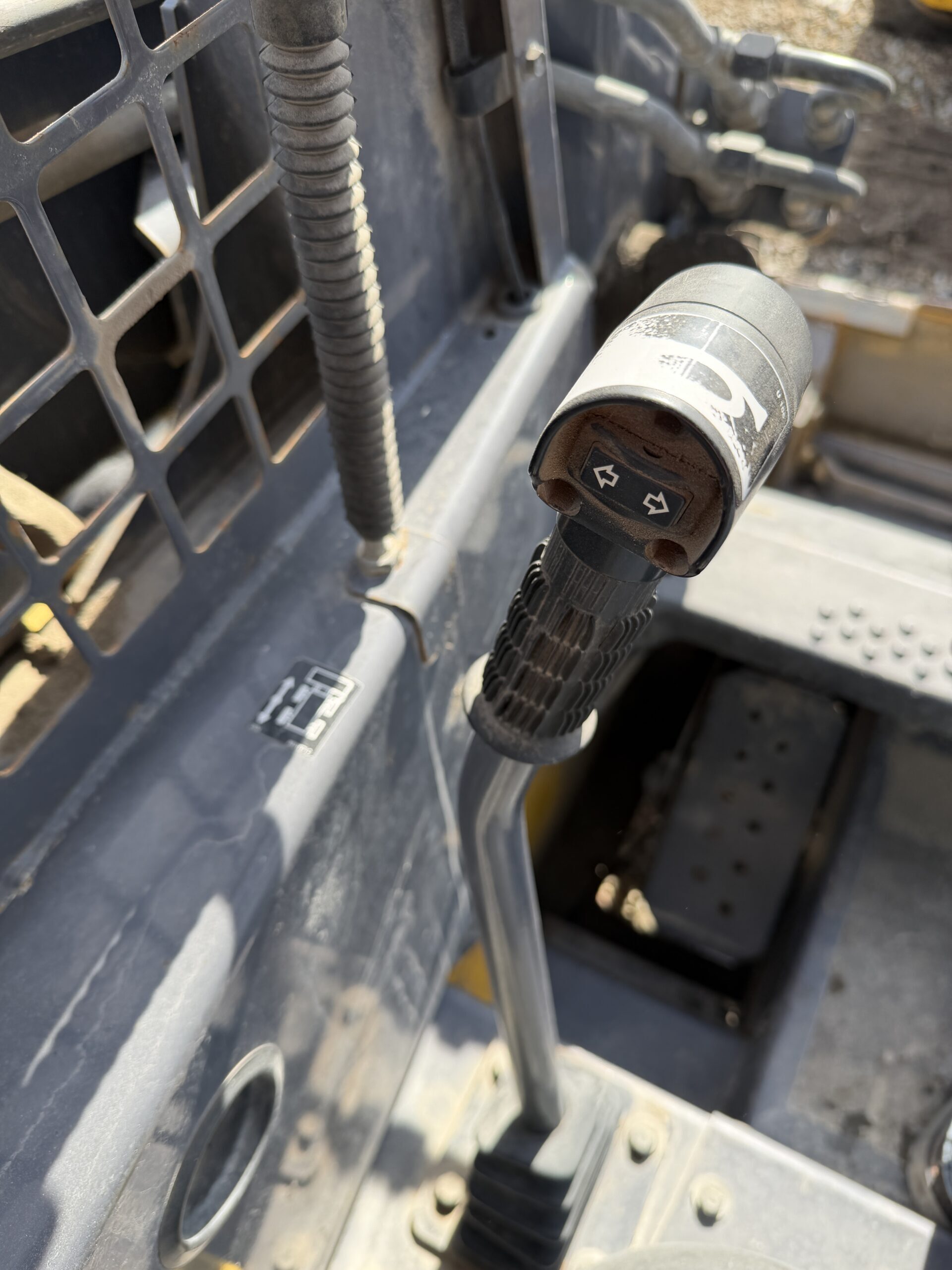 2001 New Holland LS180 Skid Steer