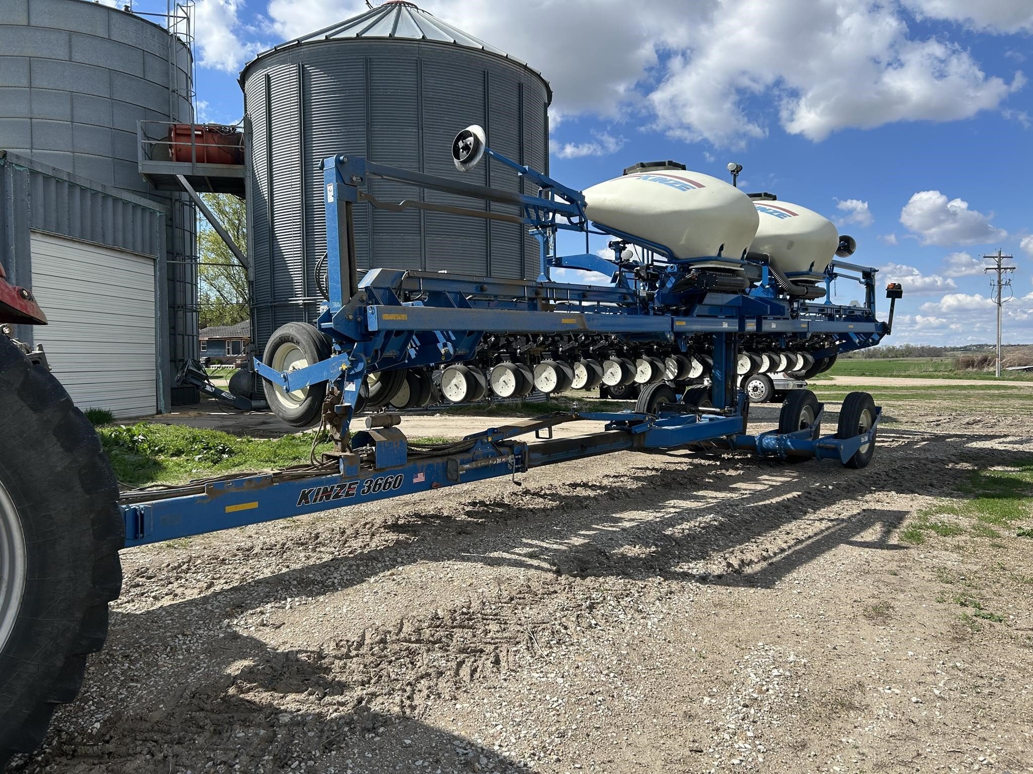 2014 Kinze 3660 ASD Planter