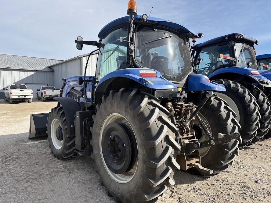 2021 New Holland T6.175 Tractor