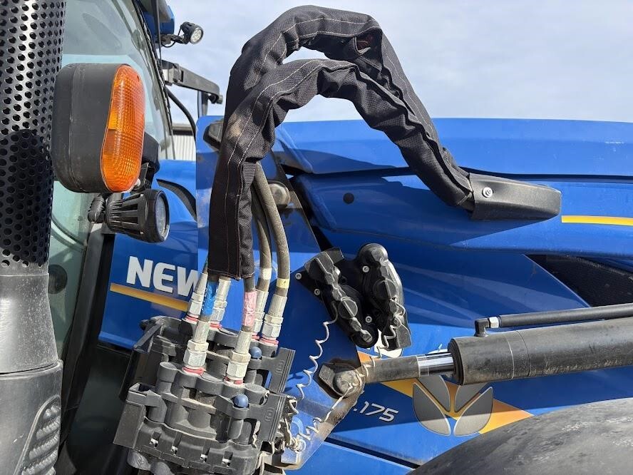 2021 New Holland T6.175 Tractor