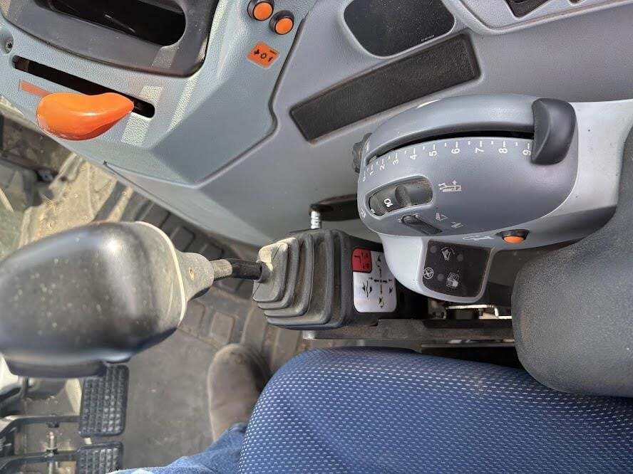 2021 New Holland T6.175 Tractor