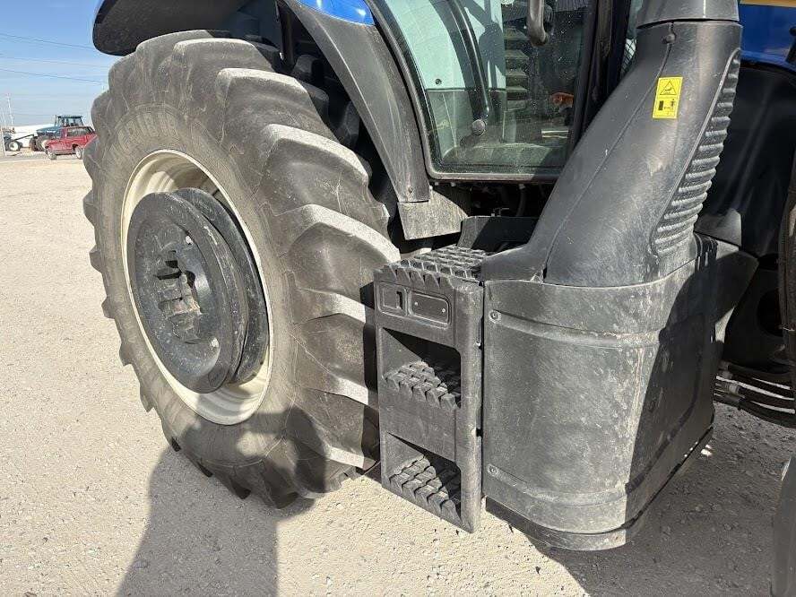 2021 New Holland T6.175 Tractor
