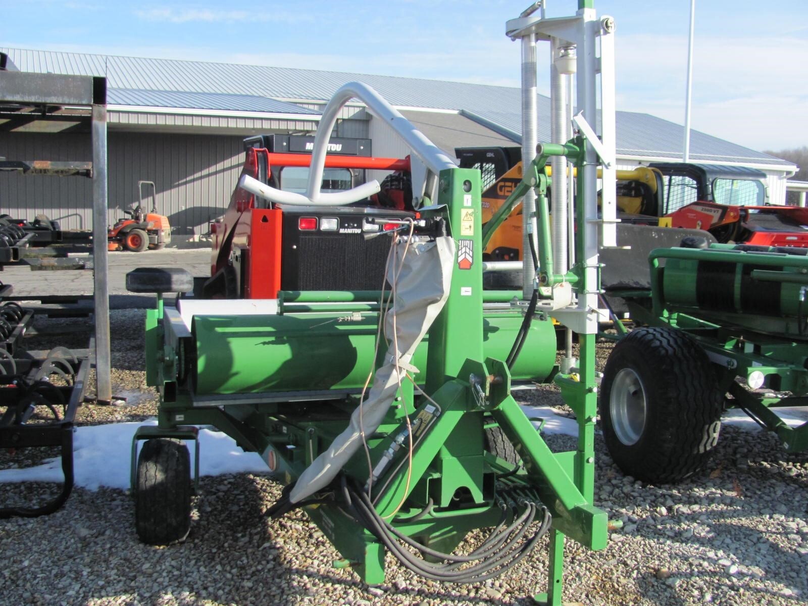 CANAG FARM TECHNOLOGY TWISTER250 Bale Wrapper - $12,000 | Machinery Pete