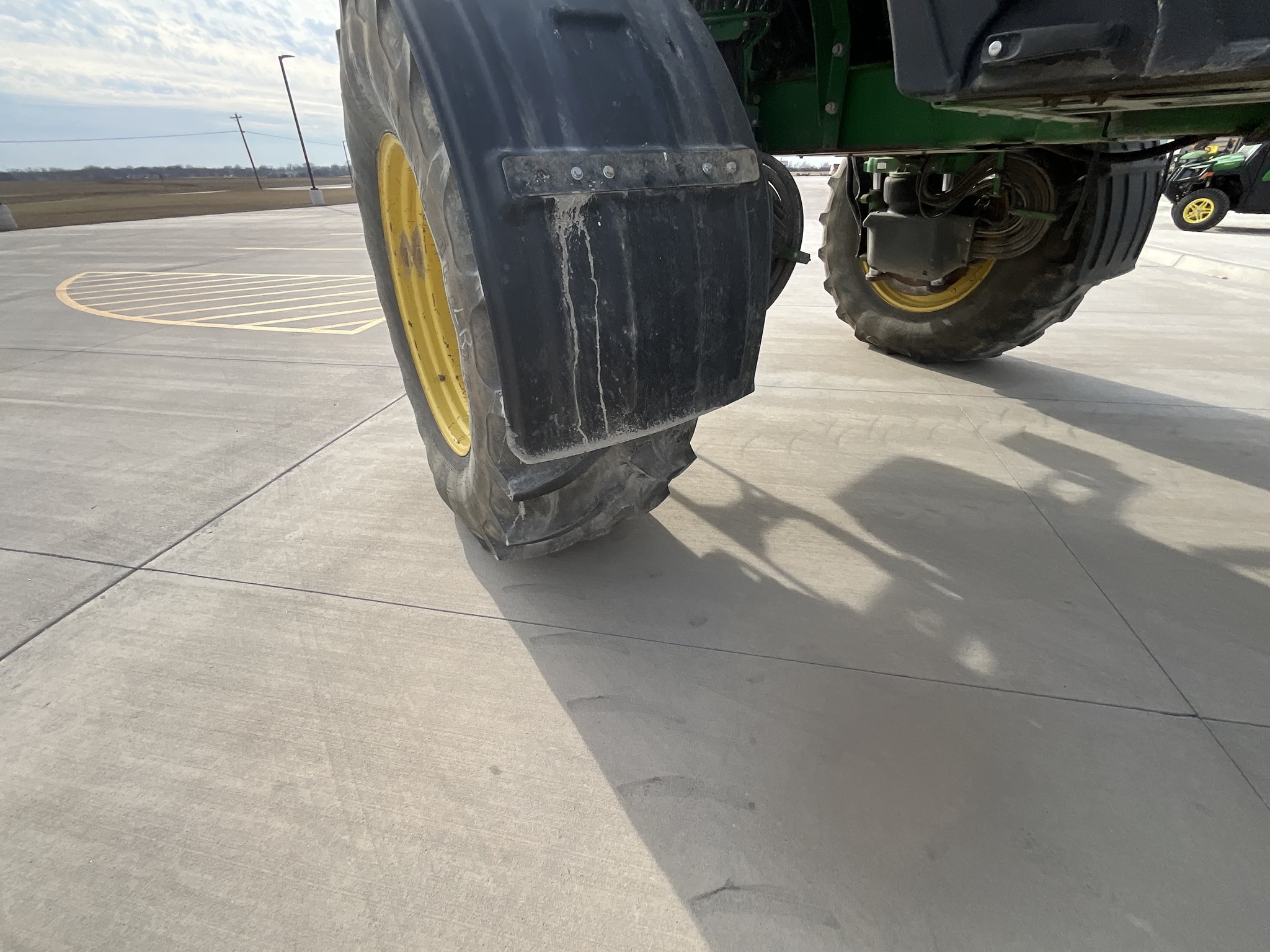 2019 John Deere R4045 Self-Propelled Sprayer